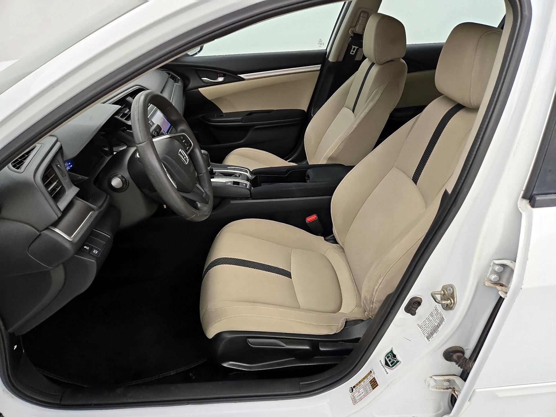 Thumbnail: 2016 Honda Civic - 11