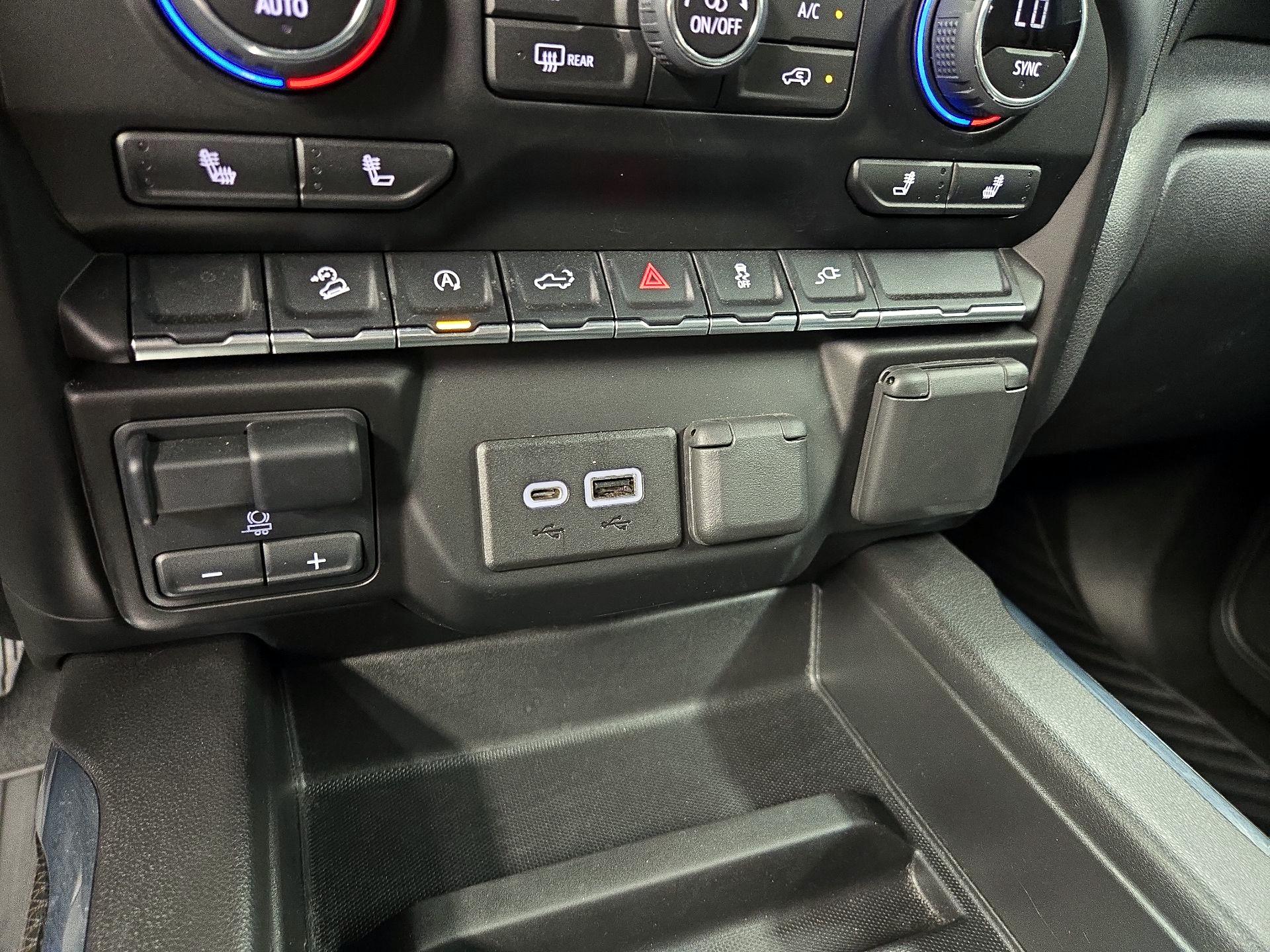 Thumbnail: 2022 Chevrolet Silverado 1500 - 18