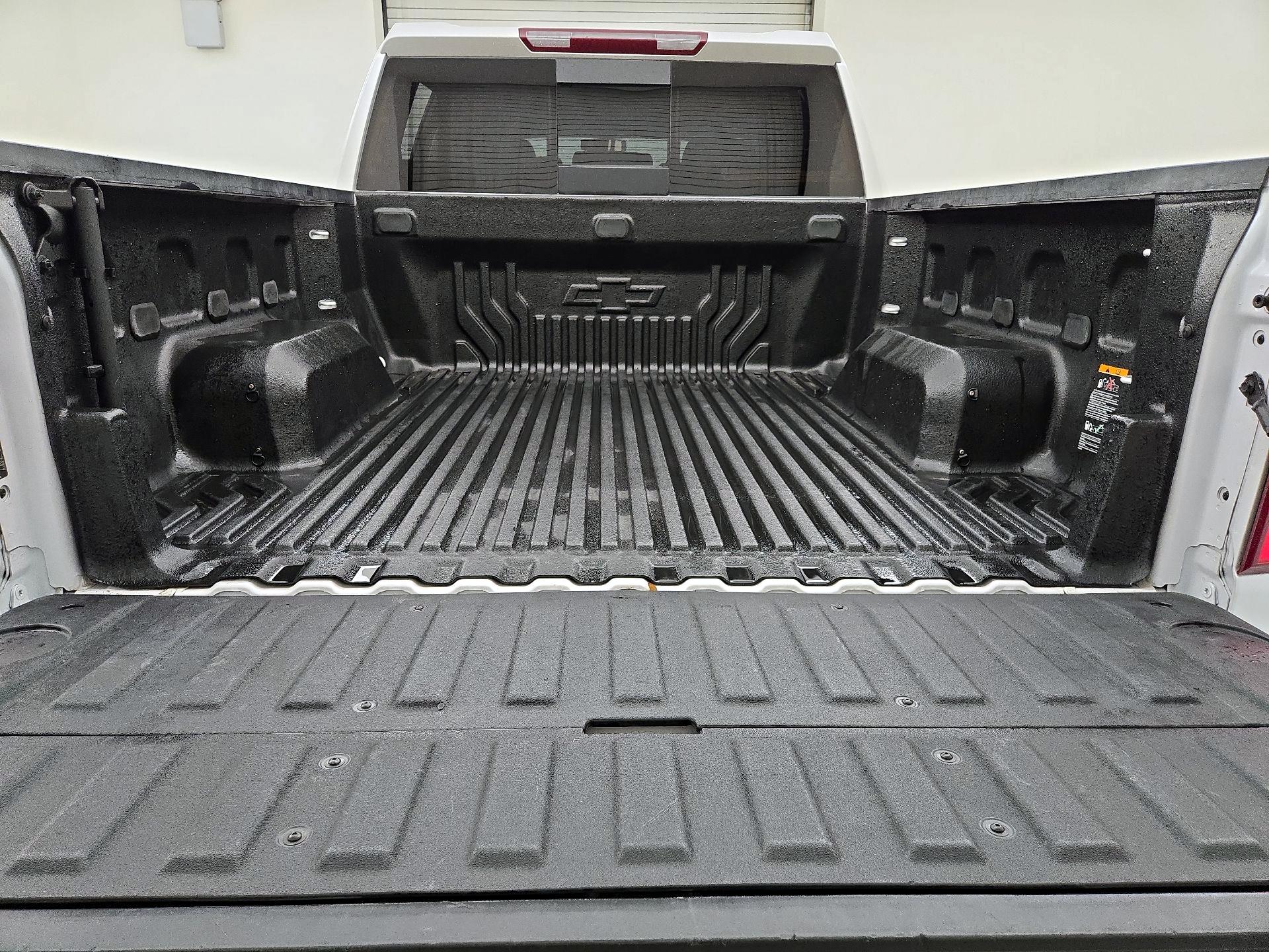 Thumbnail: 2022 Chevrolet Silverado 1500 - 20