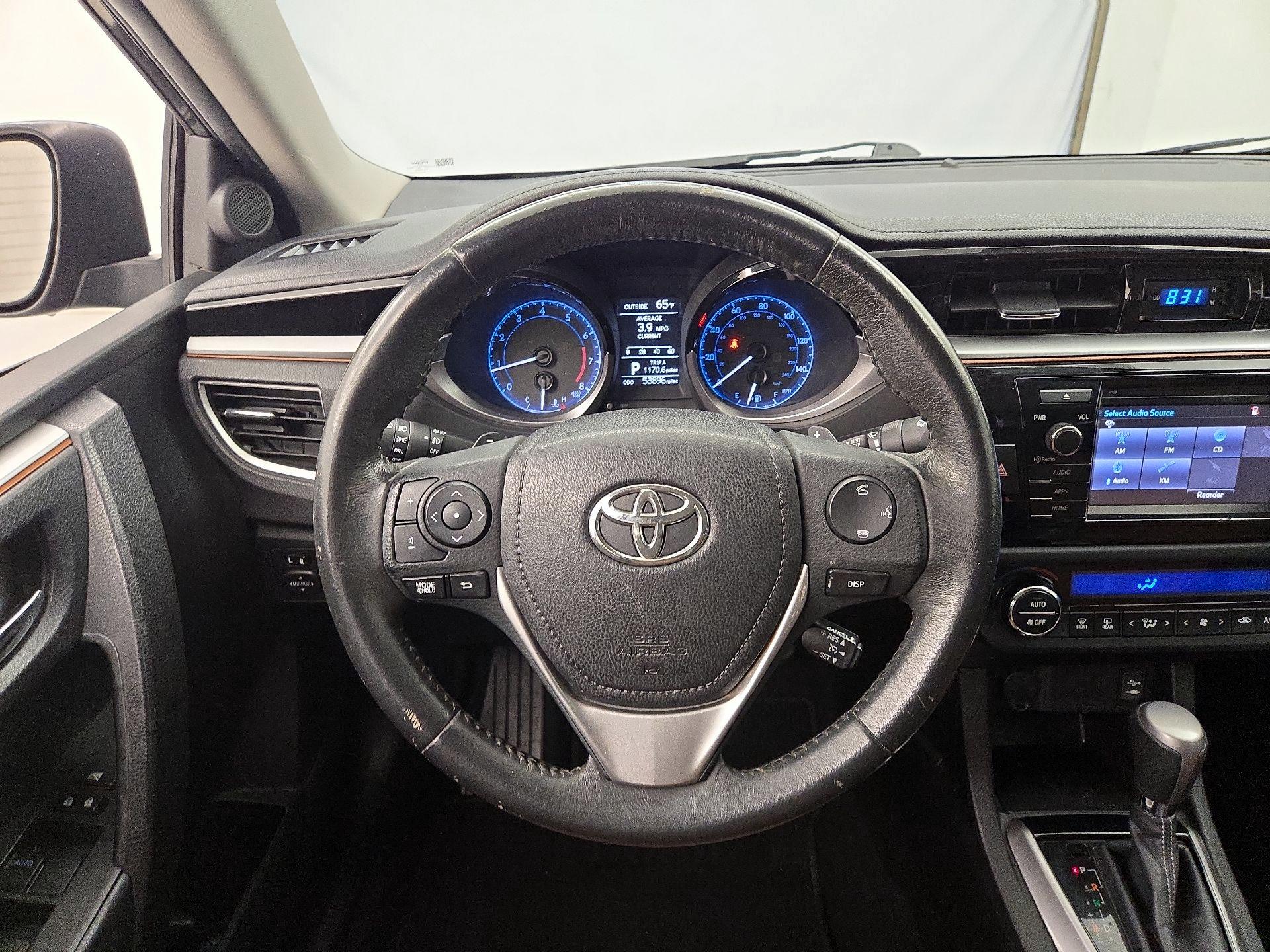 Thumbnail: 2015 Toyota Corolla - 10