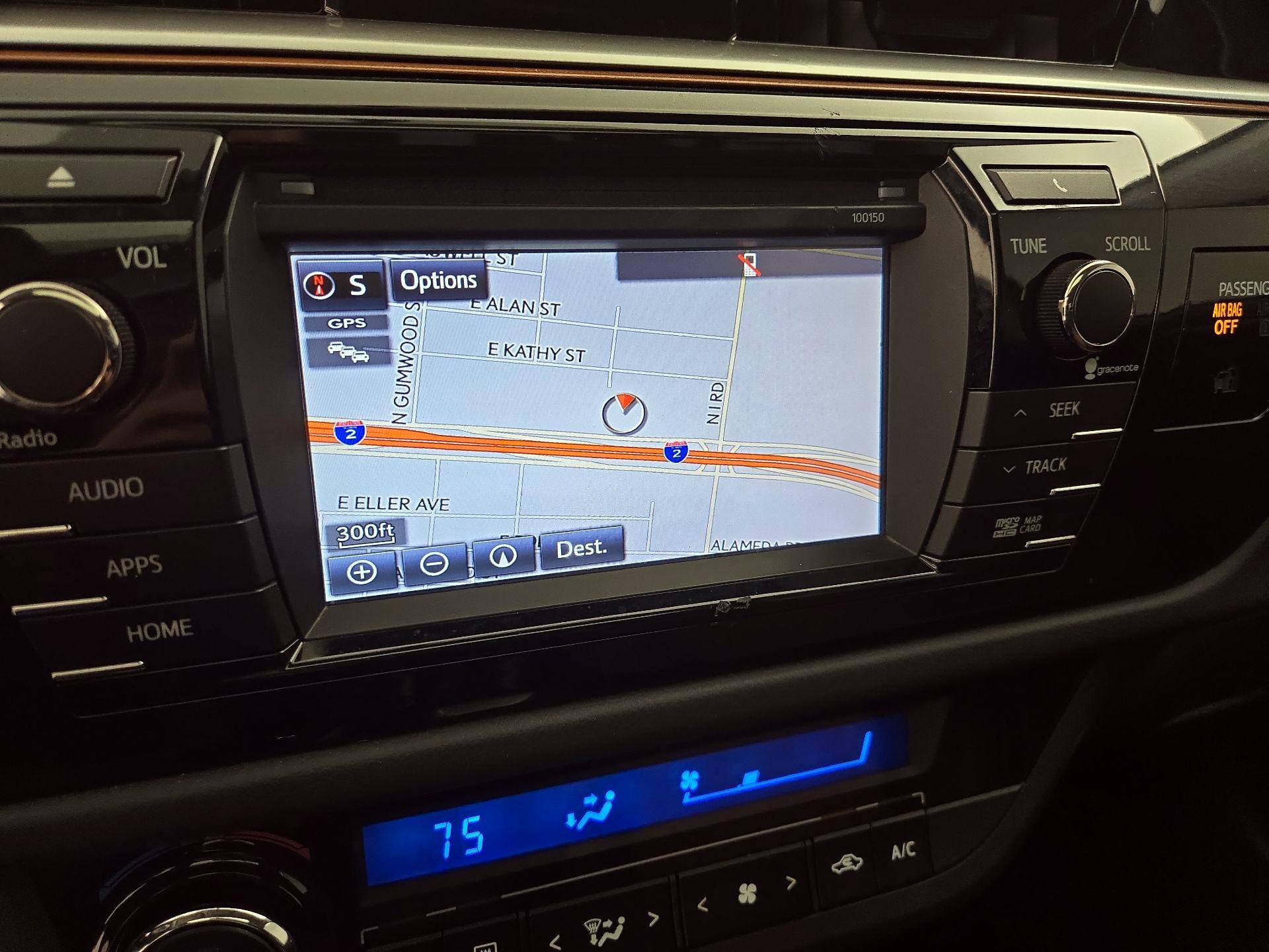Thumbnail: 2015 Toyota Corolla - 14