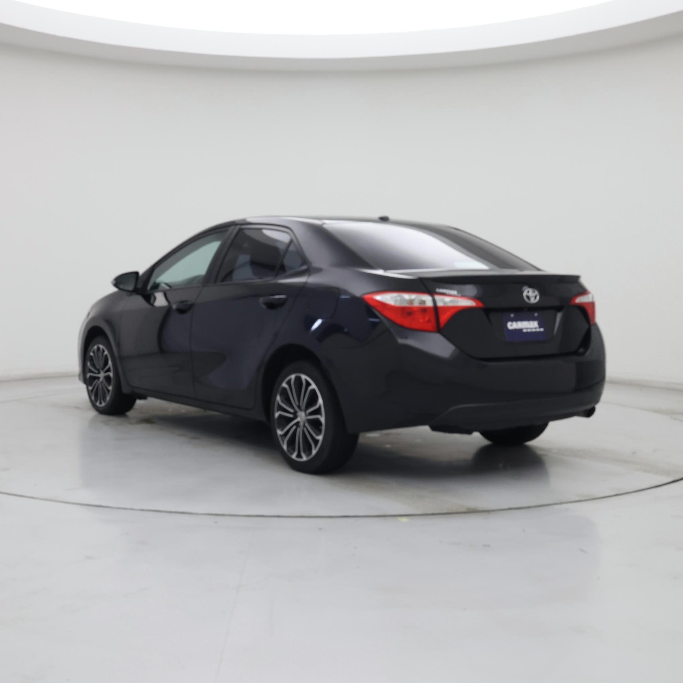 Thumbnail: 2015 Toyota Corolla - 2
