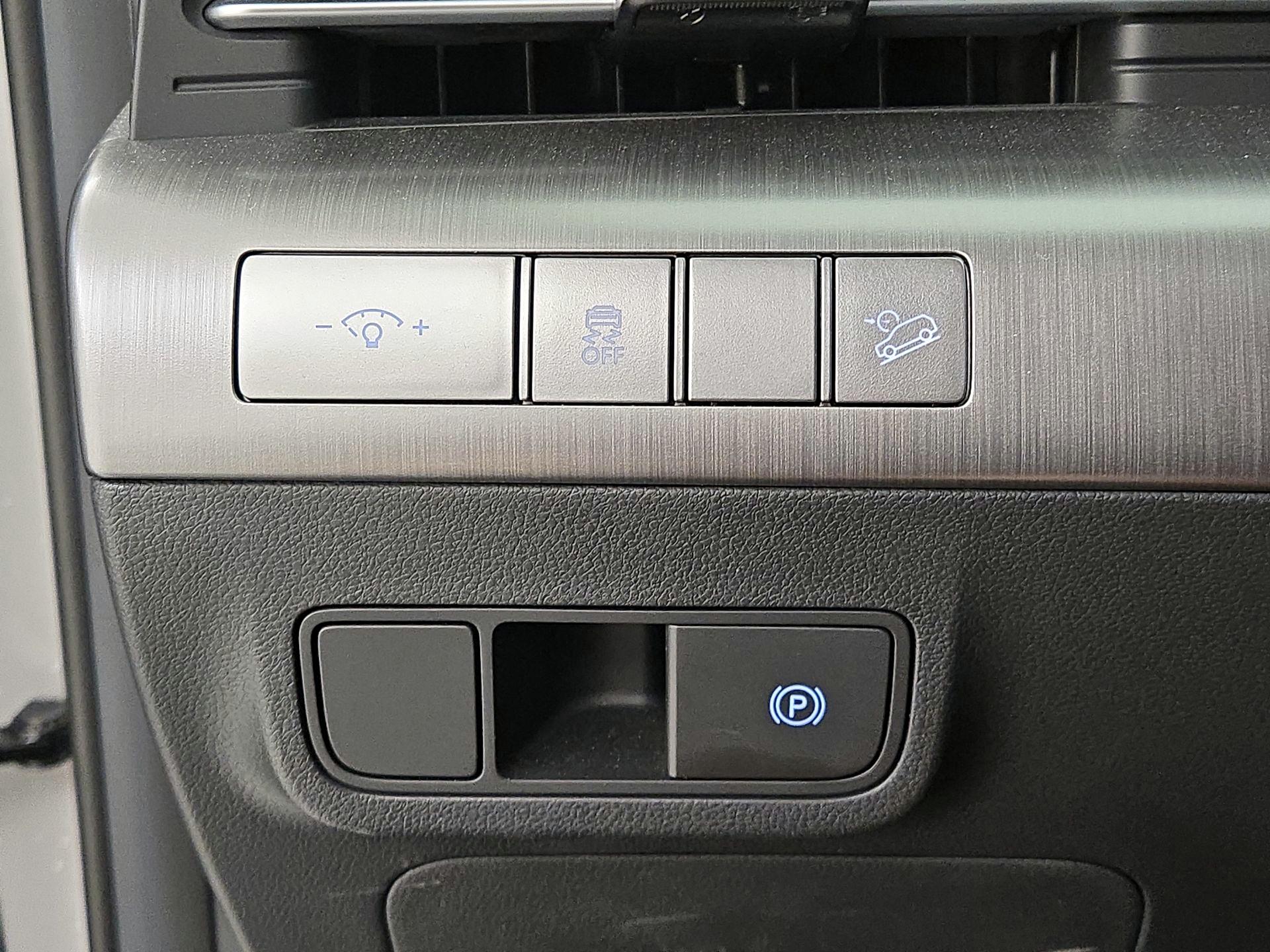 Thumbnail: 2024 Hyundai Kona - 13