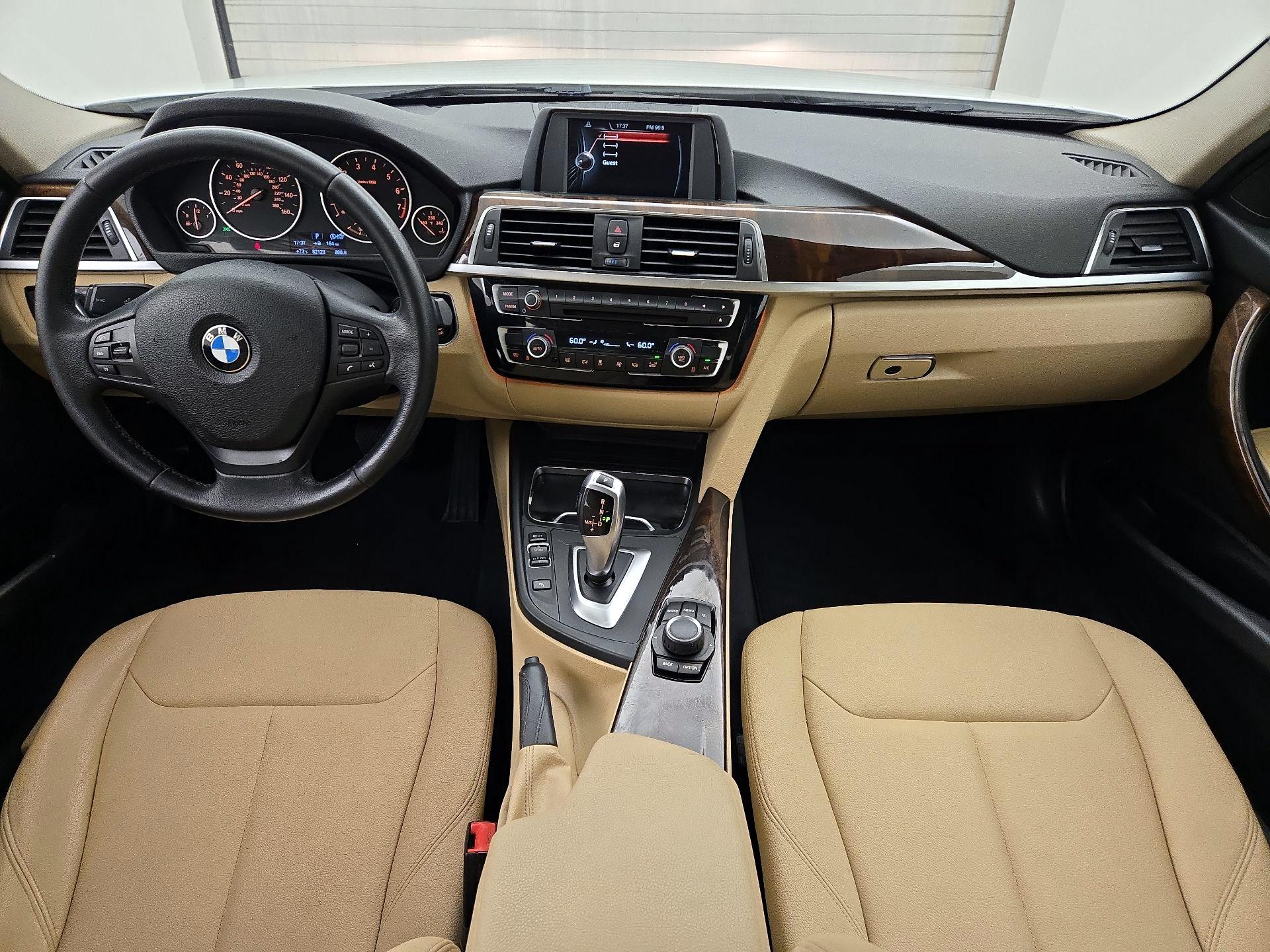 Thumbnail: 2017 BMW 3 Series - 9