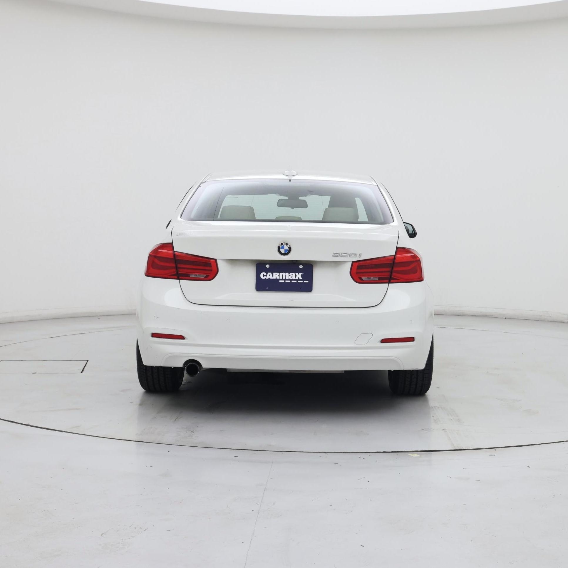 Thumbnail: 2017 BMW 3 Series - 6