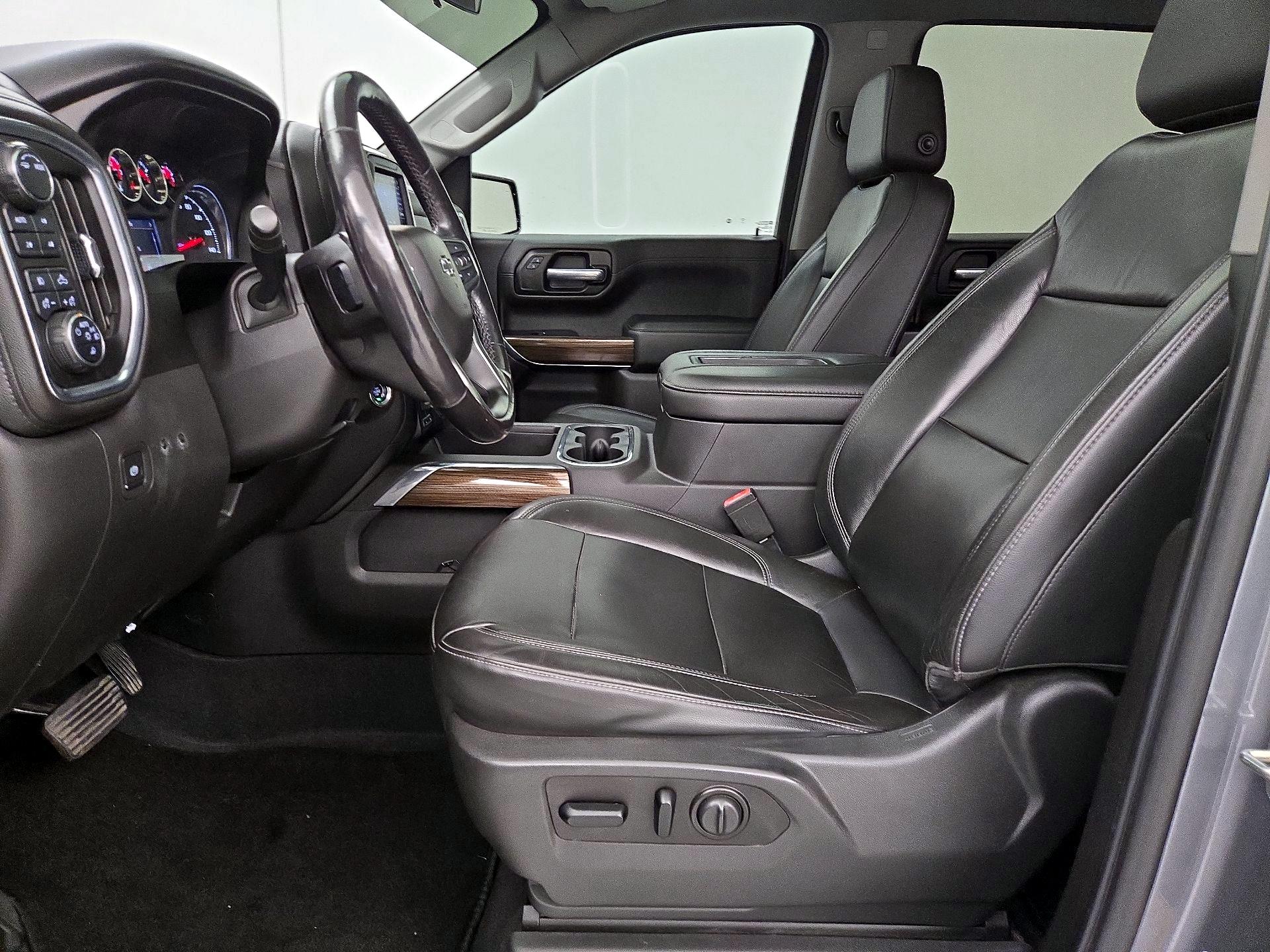 Thumbnail: 2020 Chevrolet Silverado 1500 - 11