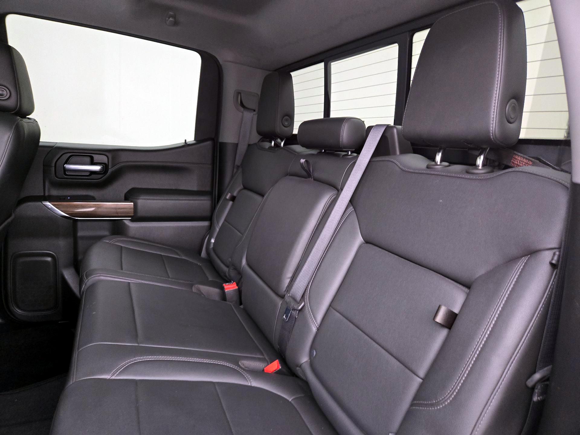 Thumbnail: 2020 Chevrolet Silverado 1500 - 20