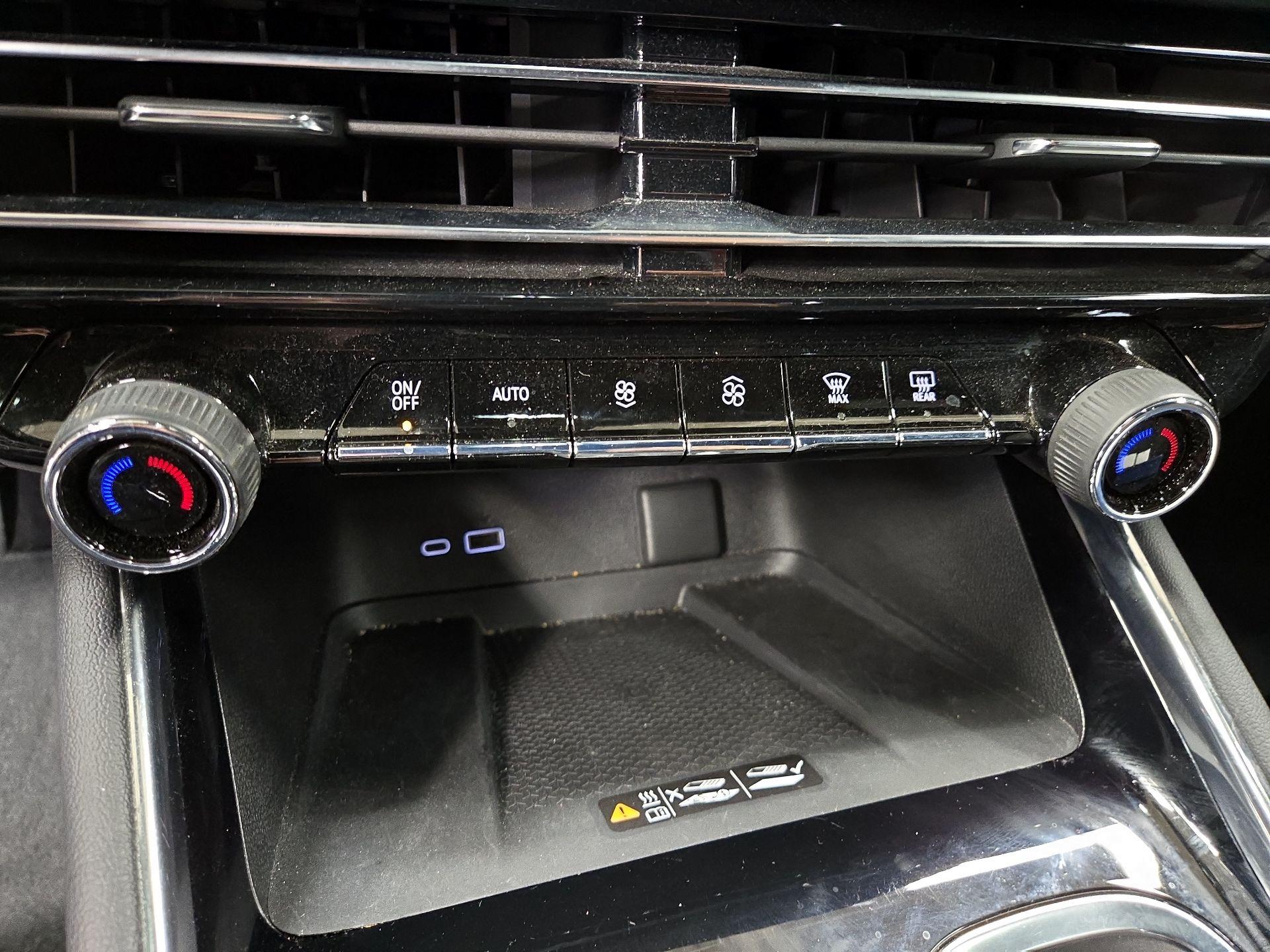 Thumbnail: 2025 Chevrolet Traverse - 16