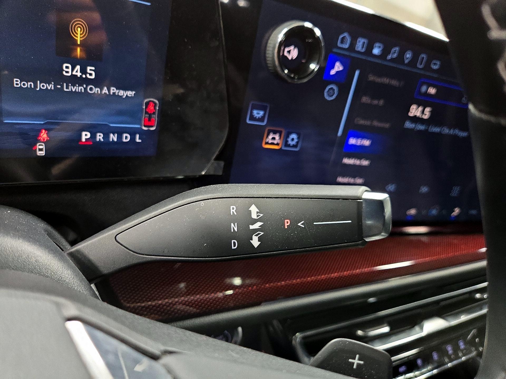 Thumbnail: 2025 Chevrolet Traverse - 17