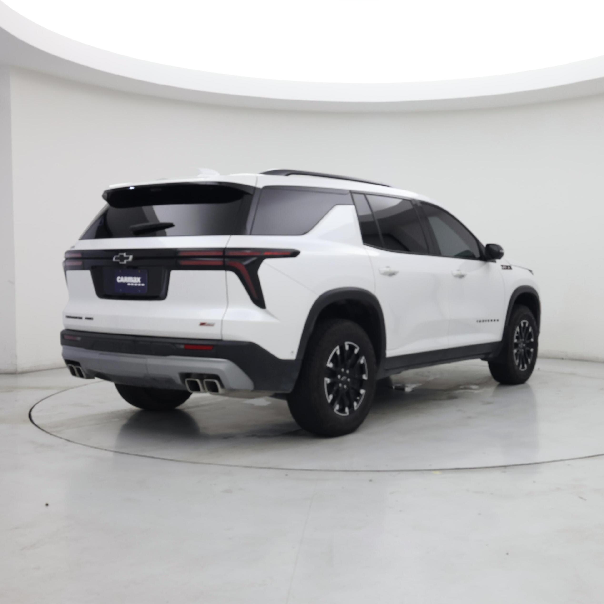 Thumbnail: 2025 Chevrolet Traverse - 8