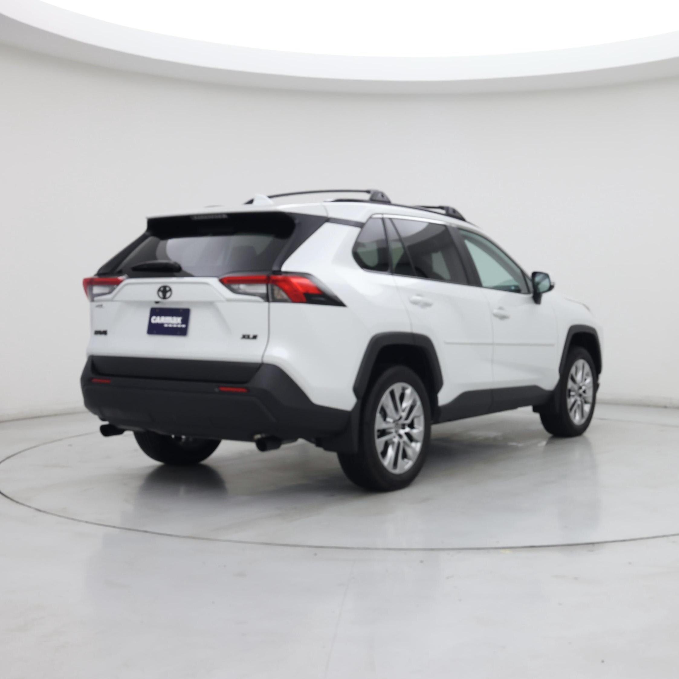 Thumbnail: 2025 Toyota RAV4 - 8