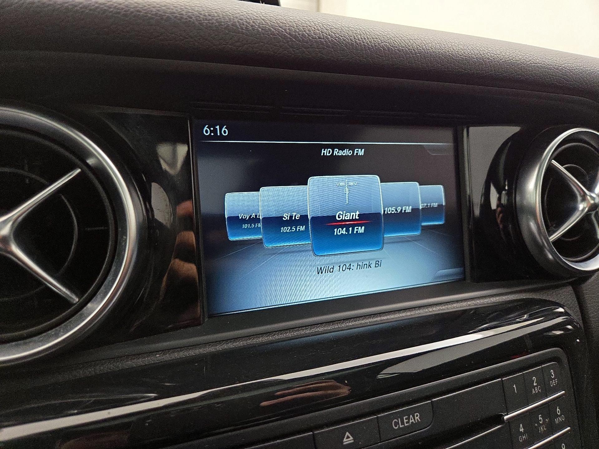 Thumbnail: 2019 Mercedes-Benz SLC - 16