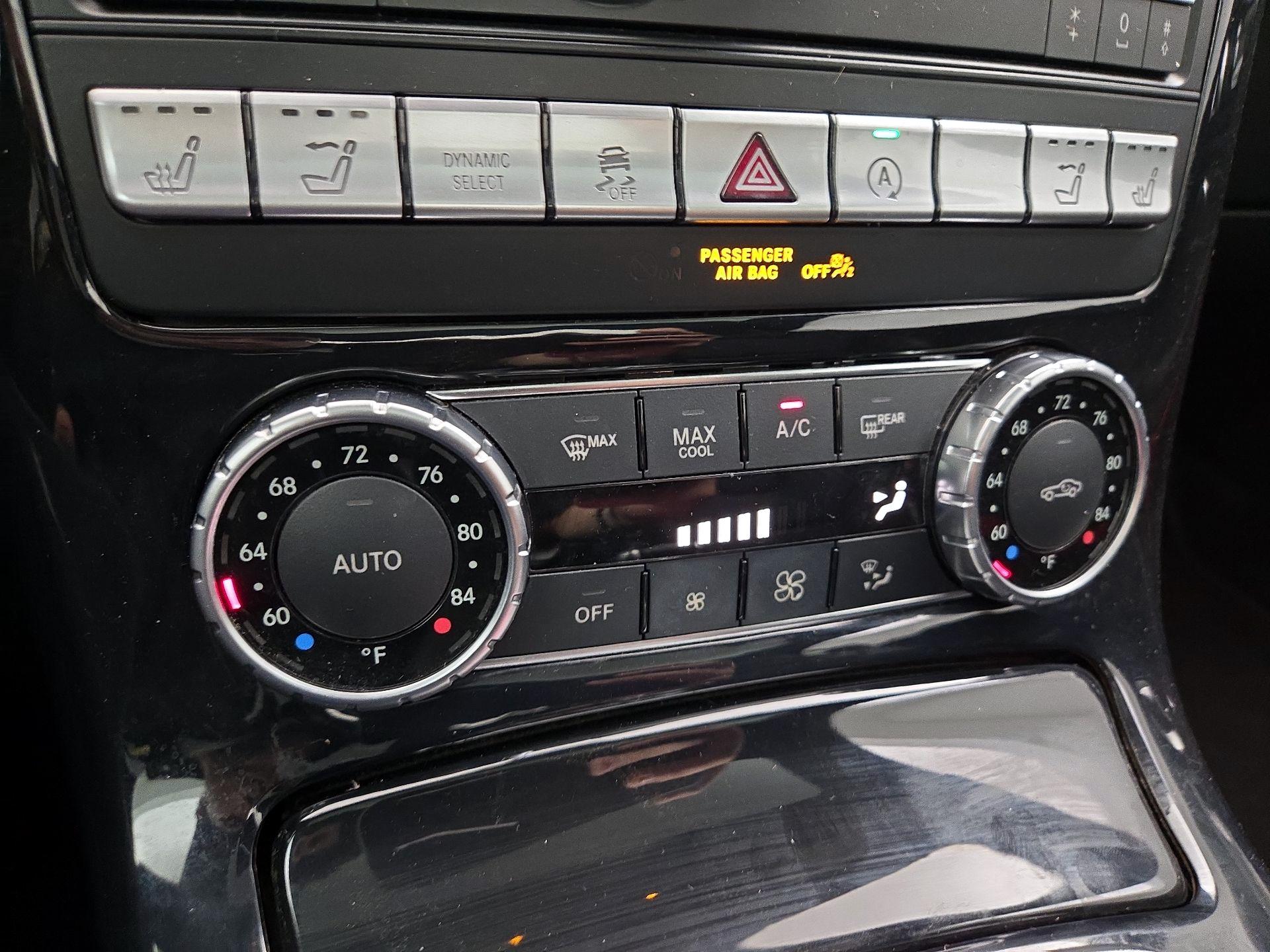 Thumbnail: 2019 Mercedes-Benz SLC - 17