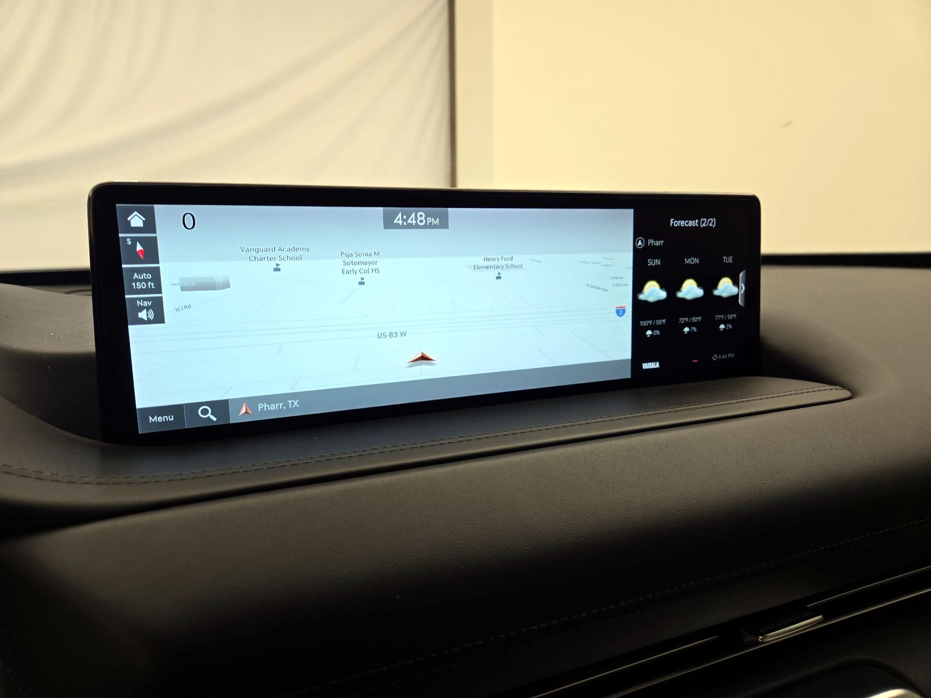 Thumbnail: 2023 Genesis GV80 - 14