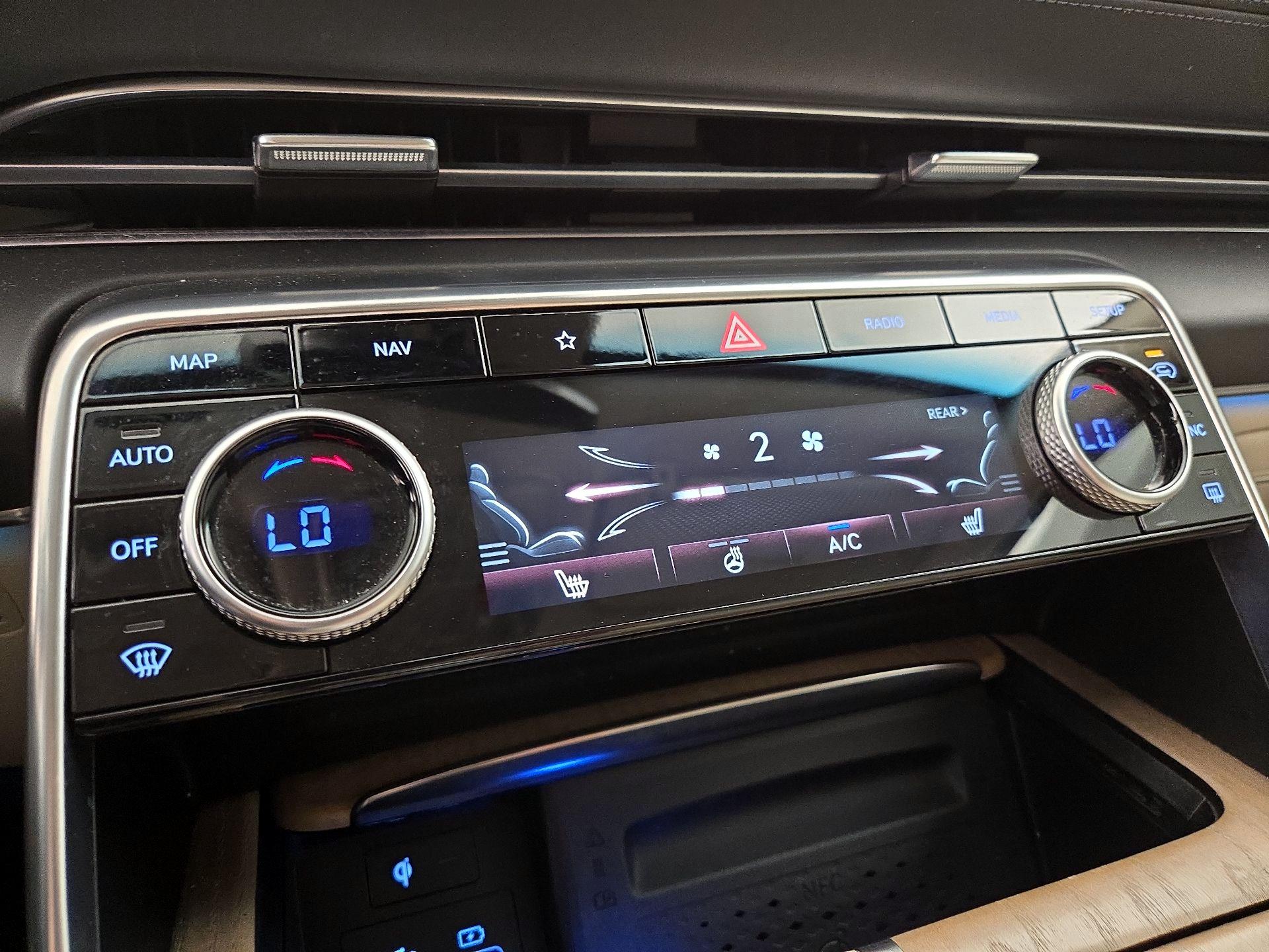 Thumbnail: 2023 Genesis GV80 - 17