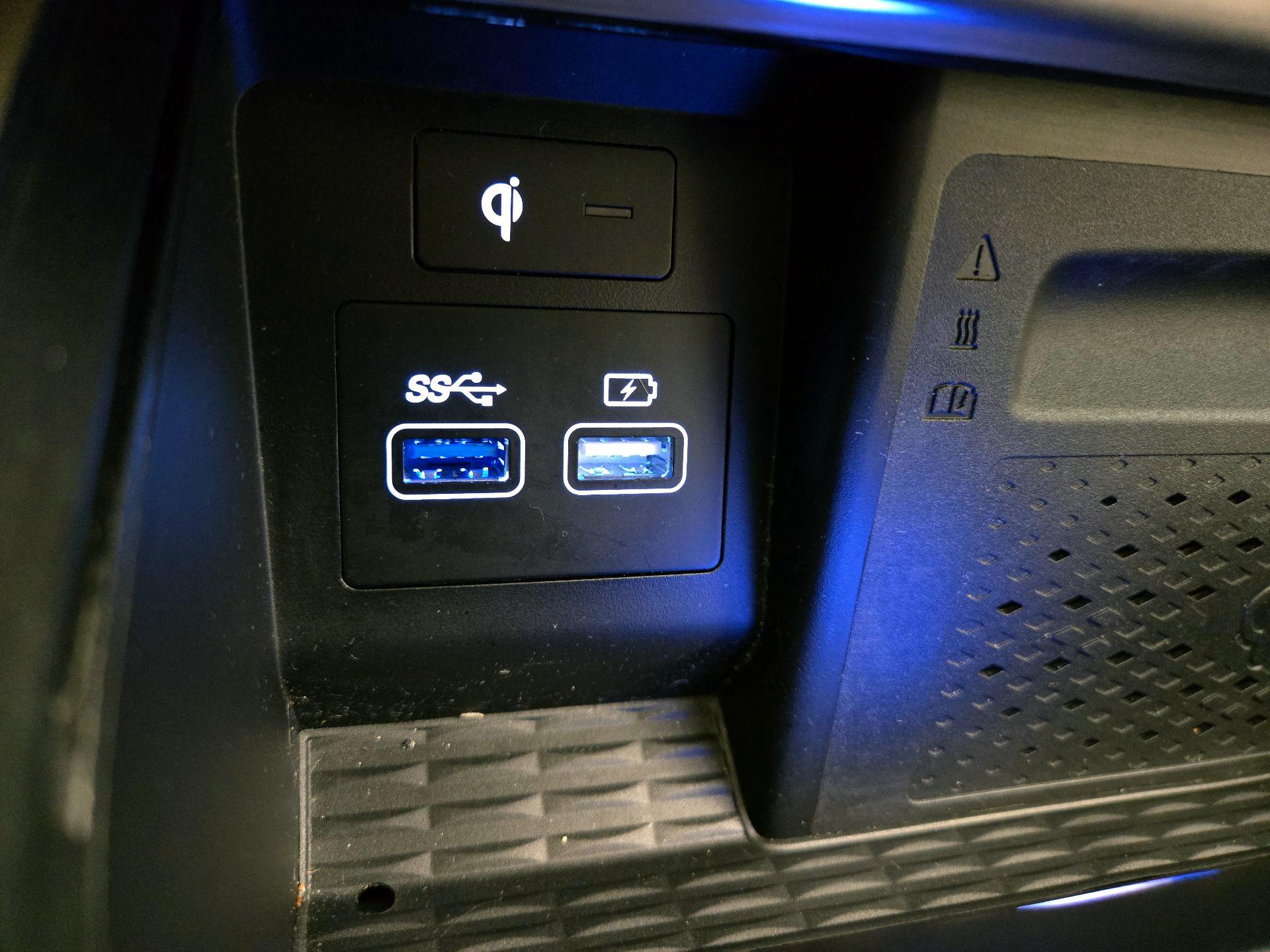 Thumbnail: 2023 Genesis GV80 - 19