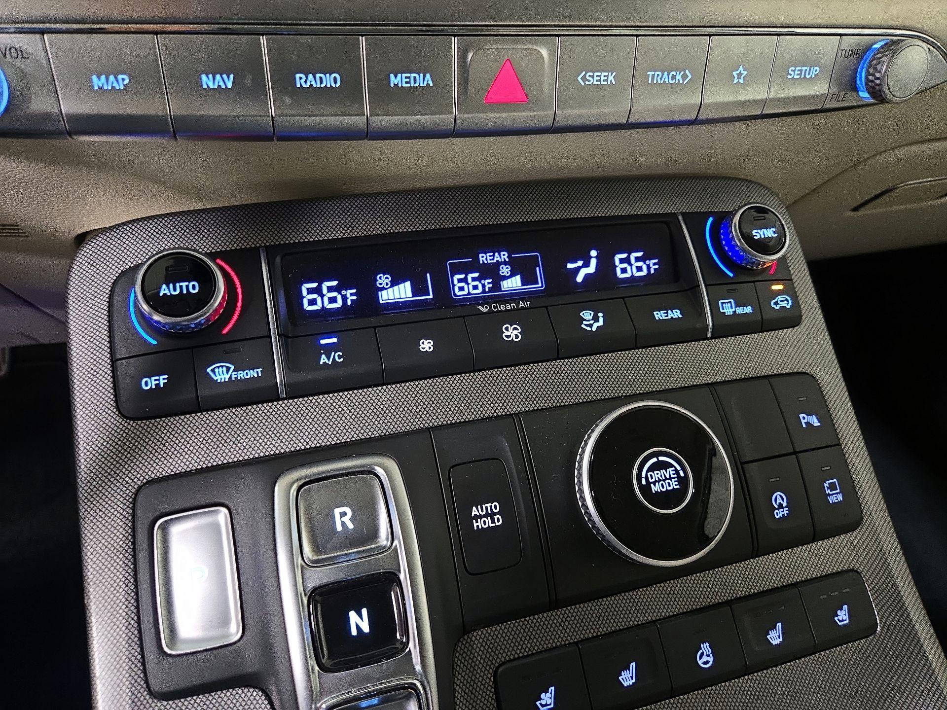 Thumbnail: 2020 Hyundai Palisade - 17