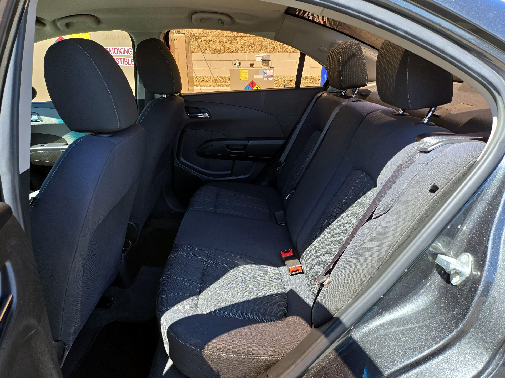 Thumbnail: 2019 Chevrolet Sonic - 17