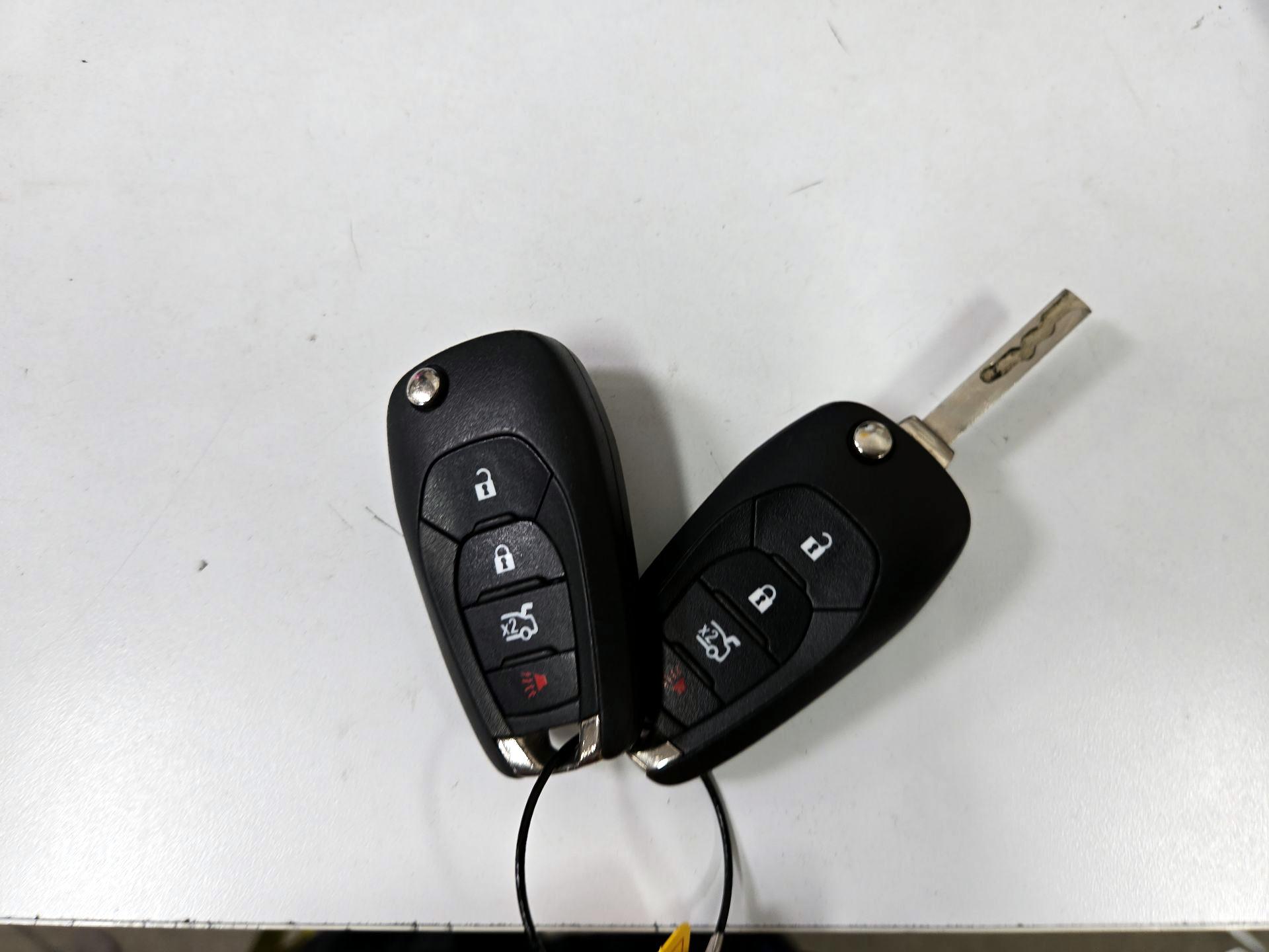 Thumbnail: 2019 Chevrolet Sonic - 20