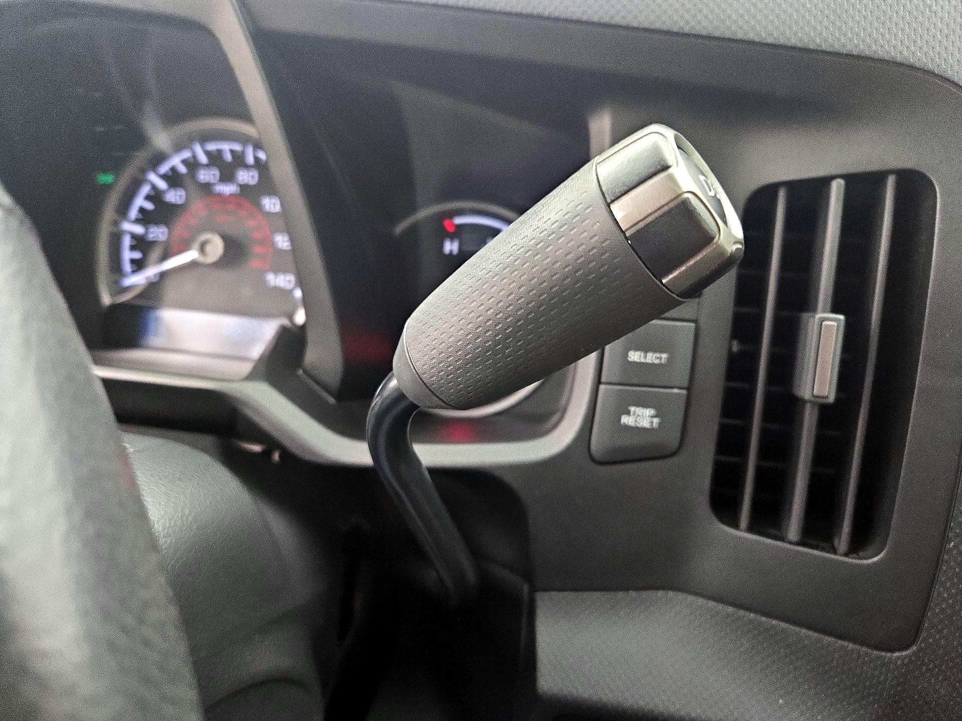 Thumbnail: 2014 Honda Ridgeline - 17