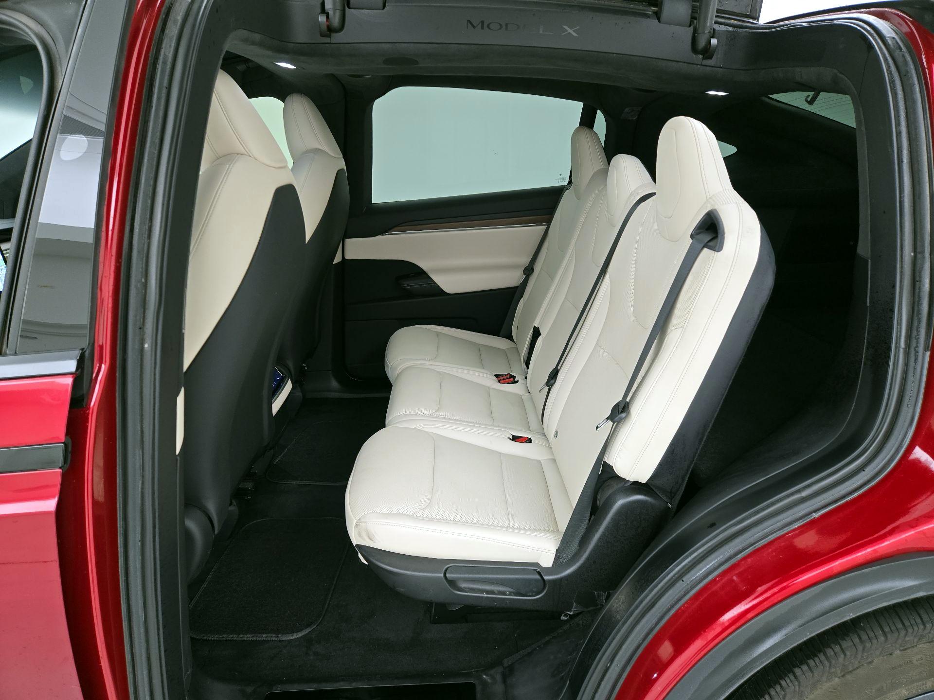 Thumbnail: 2023 Tesla Model X - 19