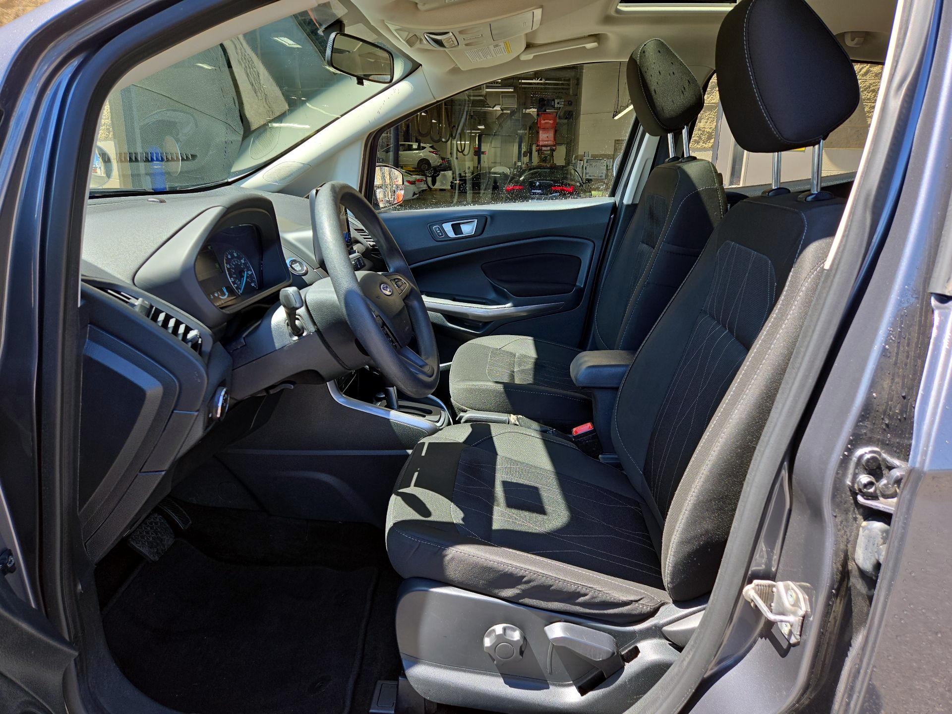 Thumbnail: 2021 Ford EcoSport - 9