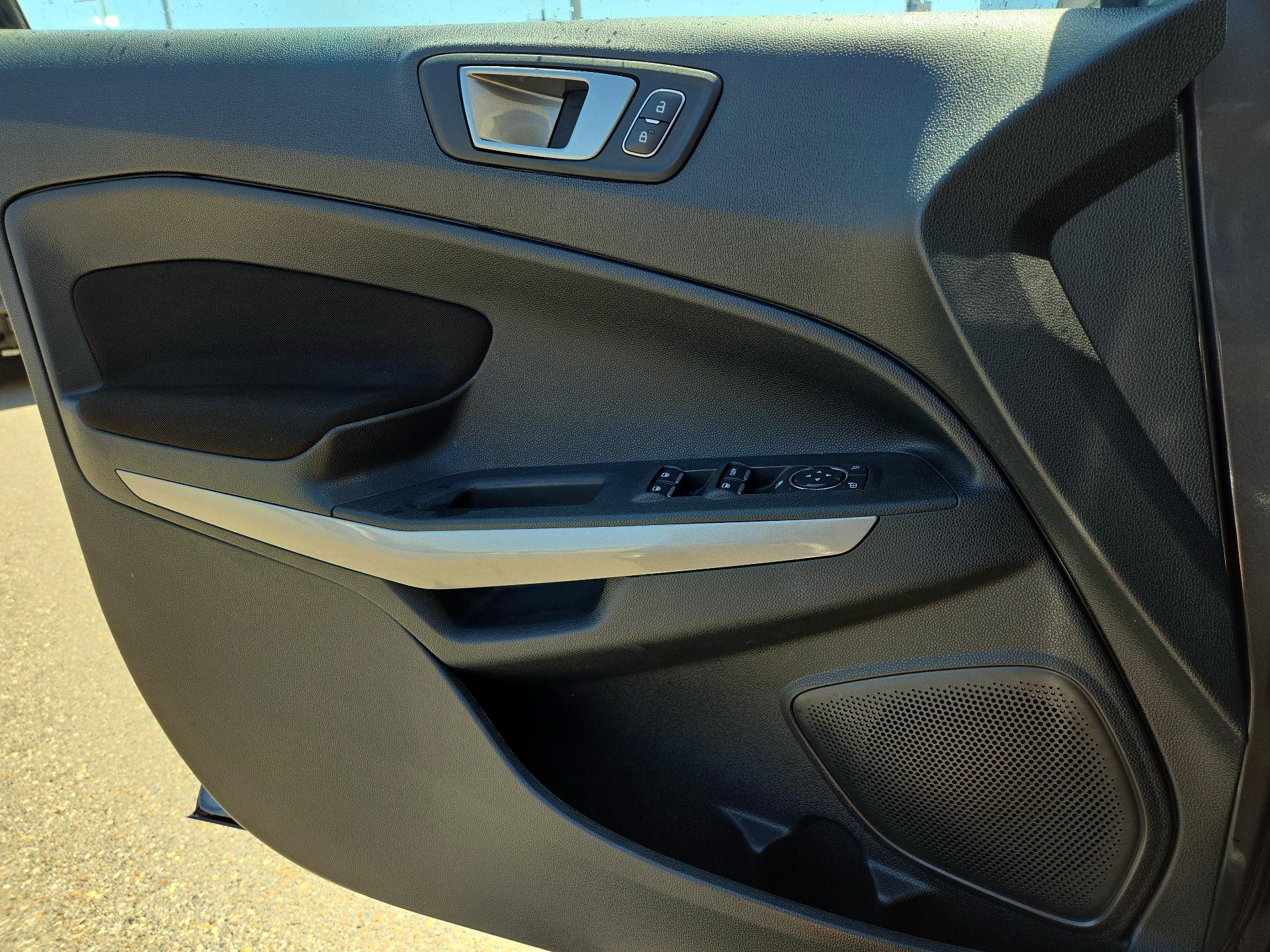 Thumbnail: 2021 Ford EcoSport - 10