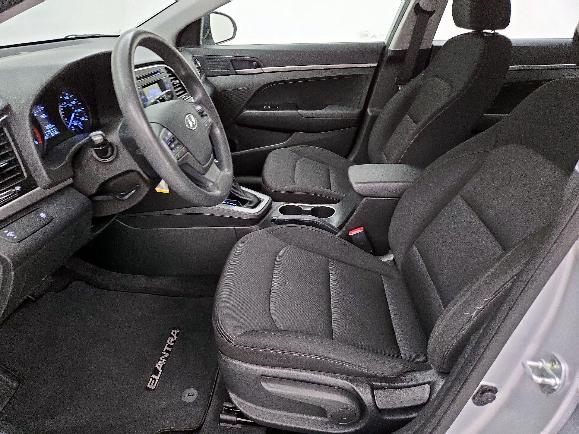 Thumbnail: 2018 Hyundai Elantra - 11