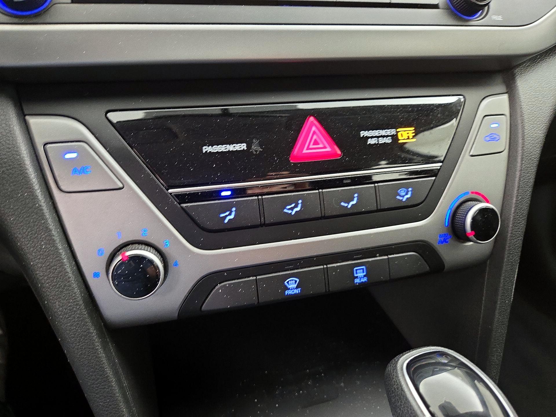 Thumbnail: 2018 Hyundai Elantra - 15