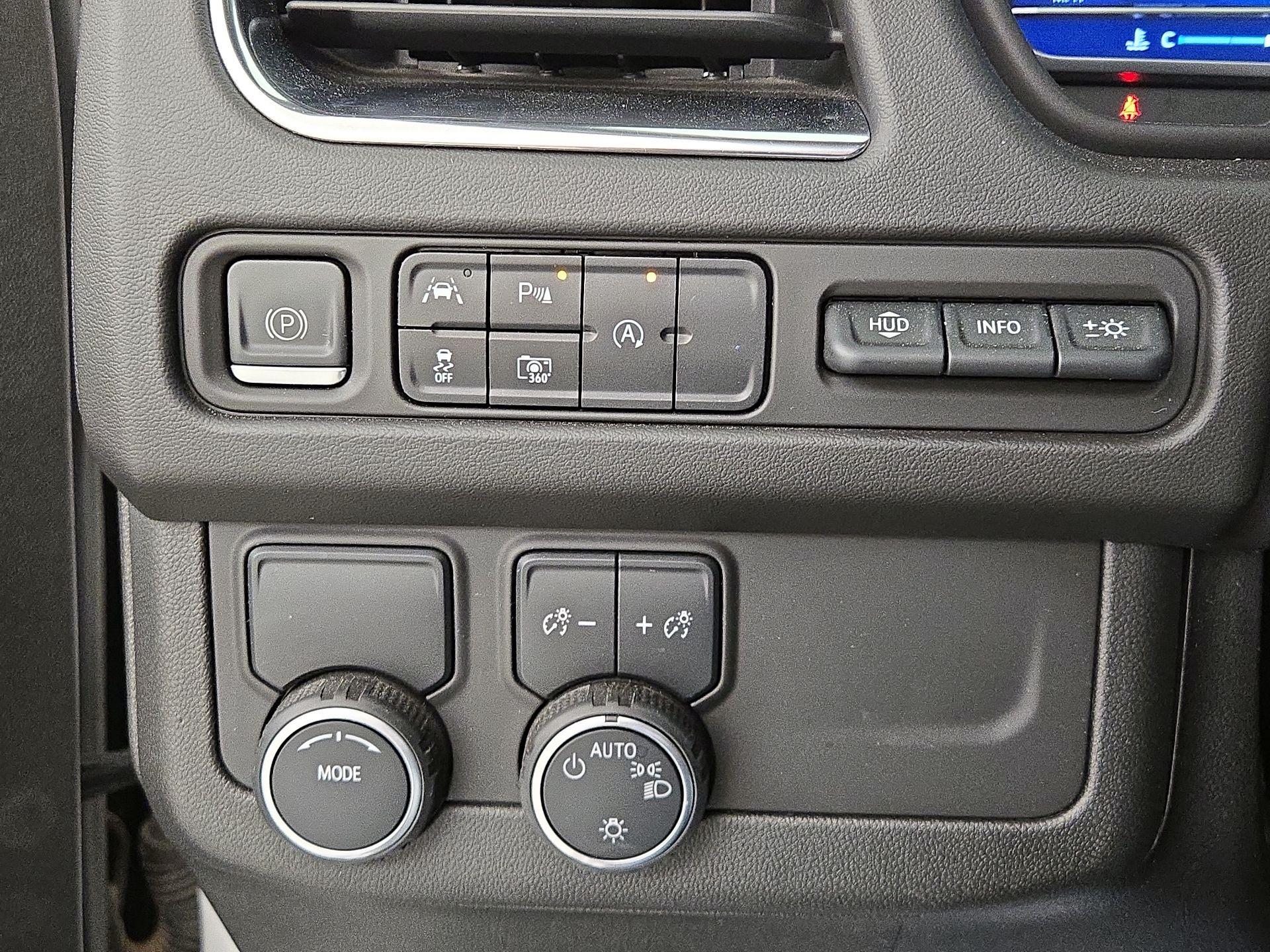 Thumbnail: 2023 Chevrolet Tahoe - 13