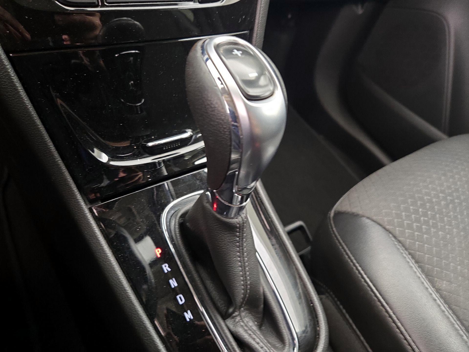 Thumbnail: 2021 Buick Encore - 15