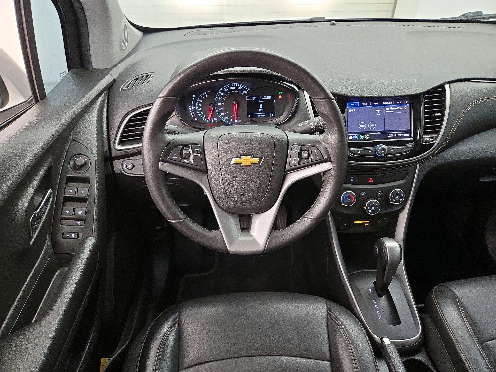 Thumbnail: 2021 Chevrolet Trax - 10
