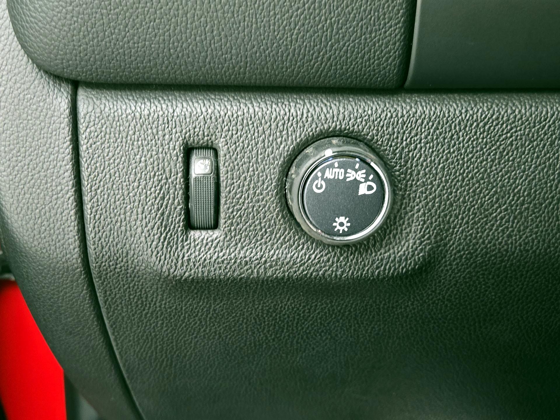 Thumbnail: 2020 Chevrolet Colorado - 13