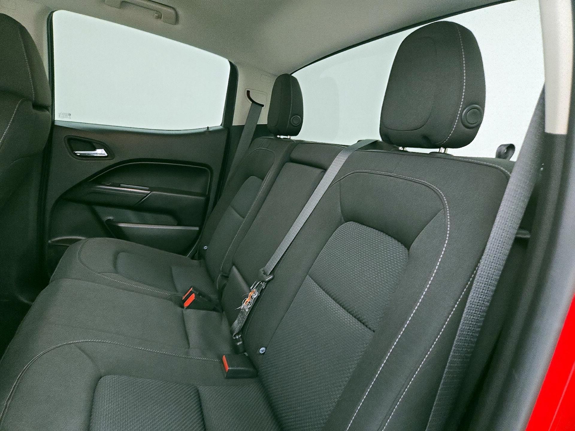 Thumbnail: 2020 Chevrolet Colorado - 19