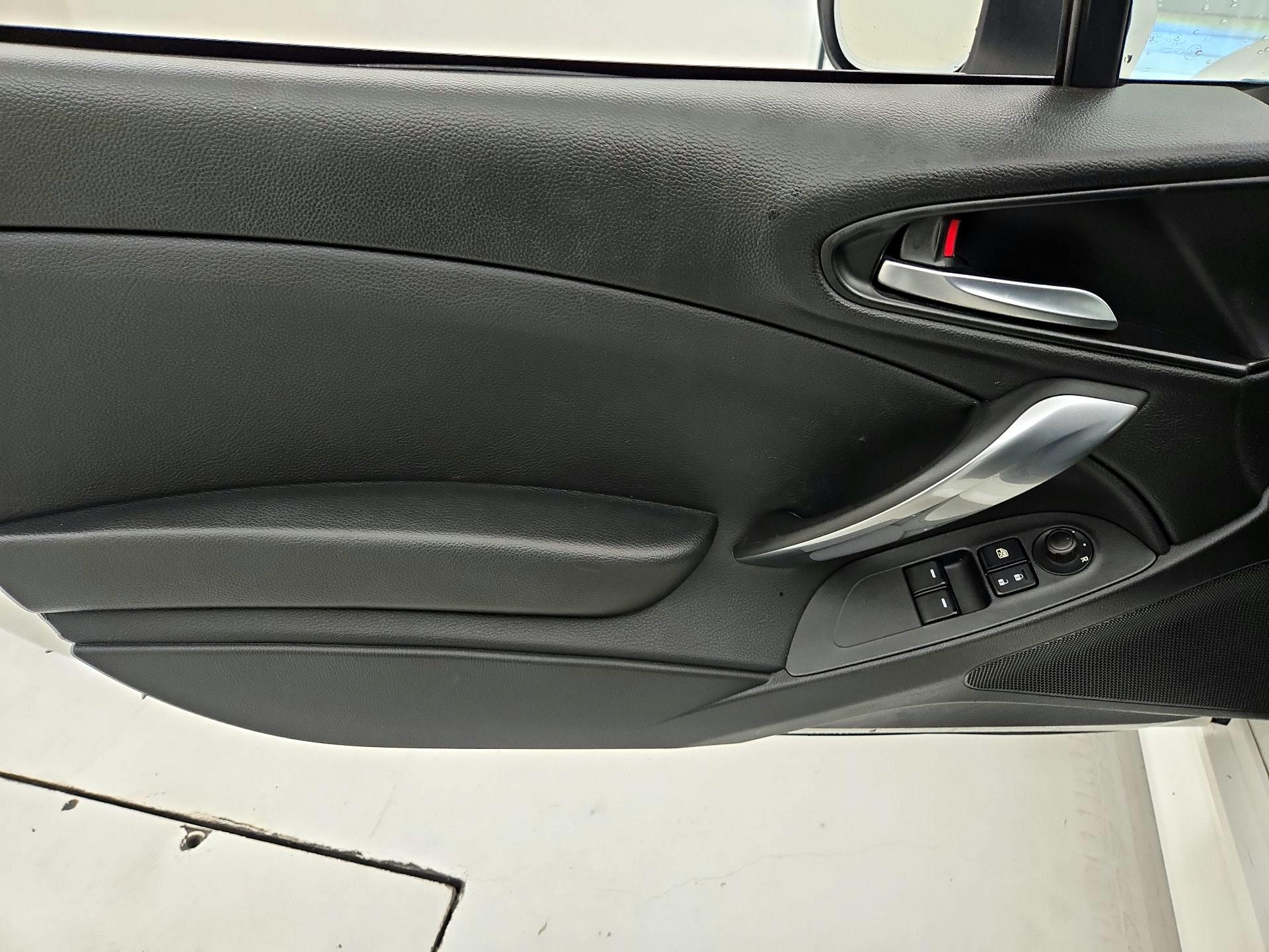 Thumbnail: 2018 Fiat 124 Spider - 12