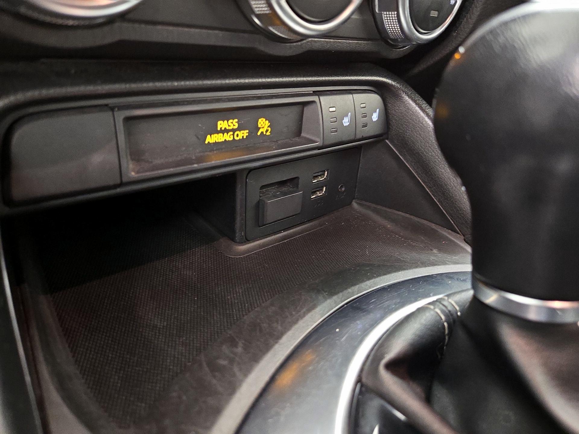 Thumbnail: 2018 Fiat 124 Spider - 18