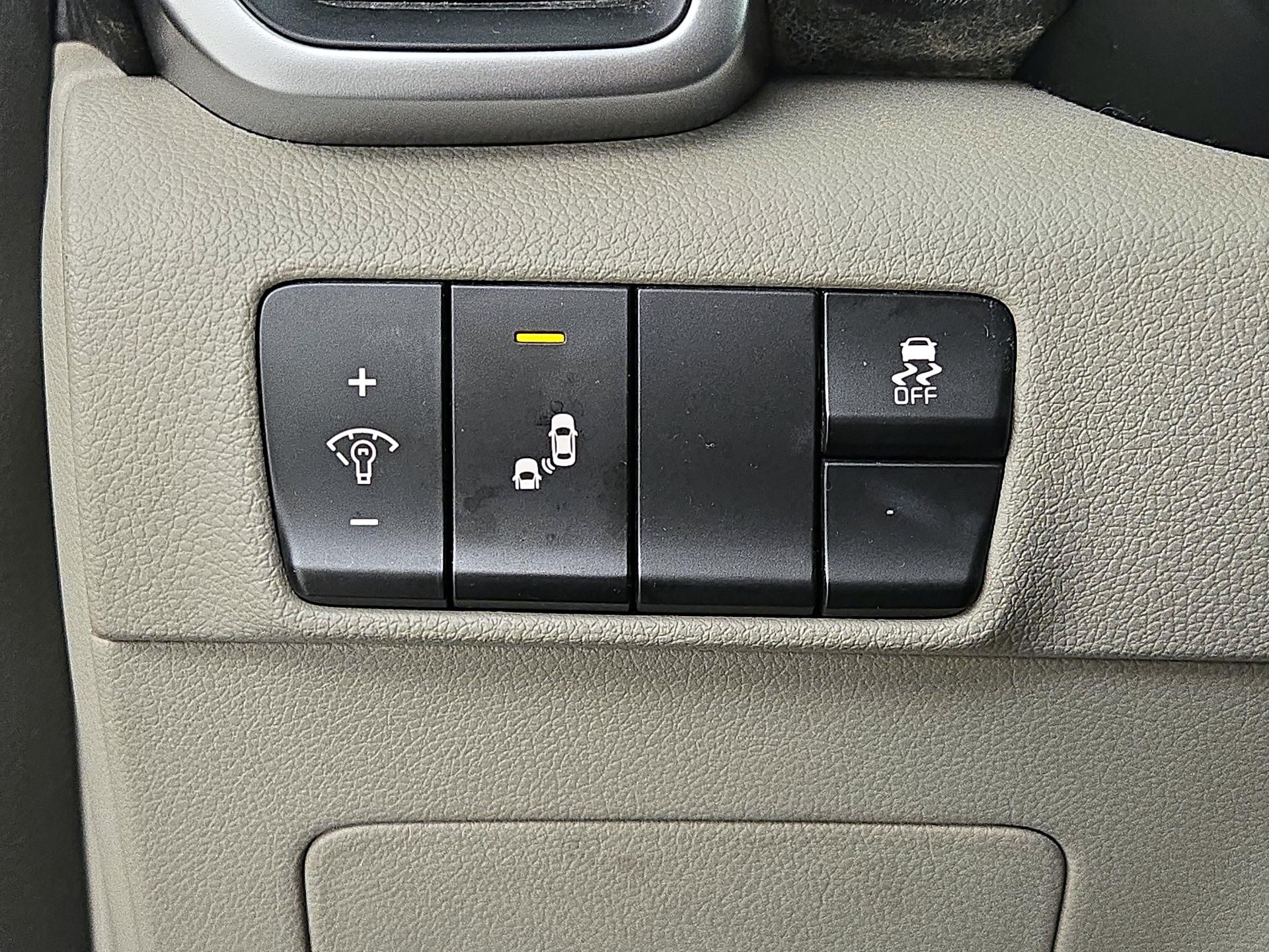 Thumbnail: 2017 Kia Sportage - 13