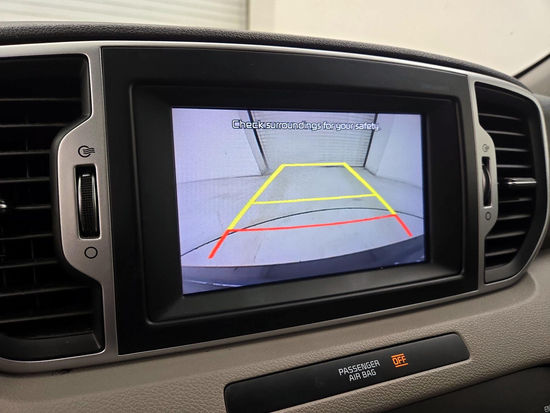 Thumbnail: 2017 Kia Sportage - 14