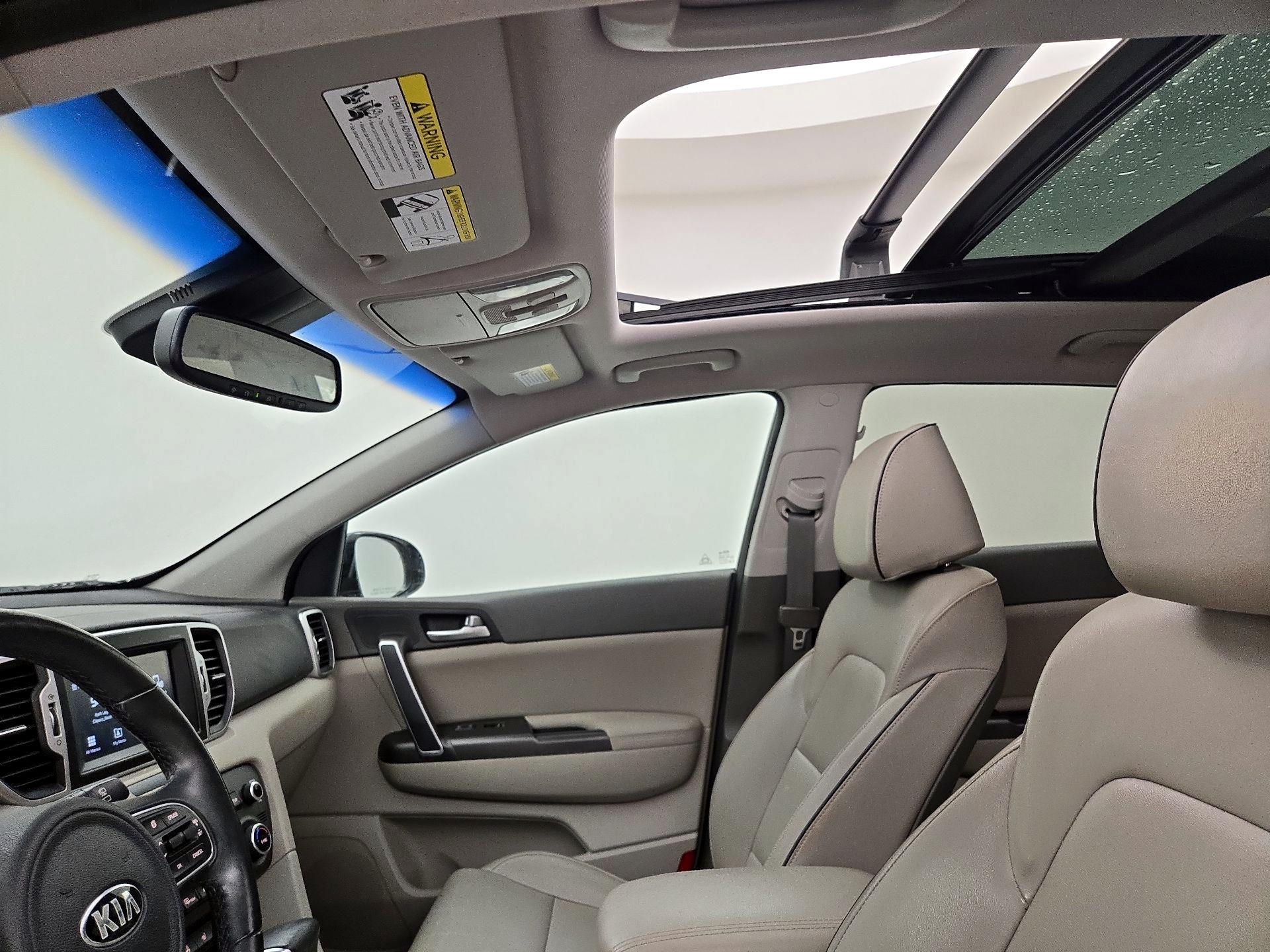 Thumbnail: 2017 Kia Sportage - 19