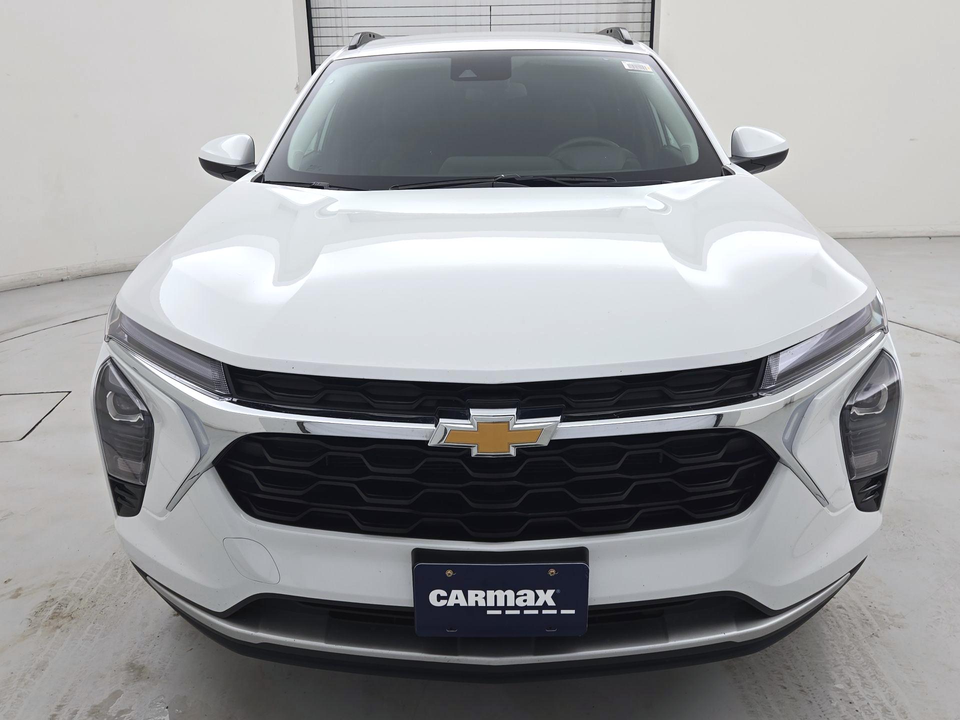 Thumbnail: 2025 Chevrolet Trax - 2