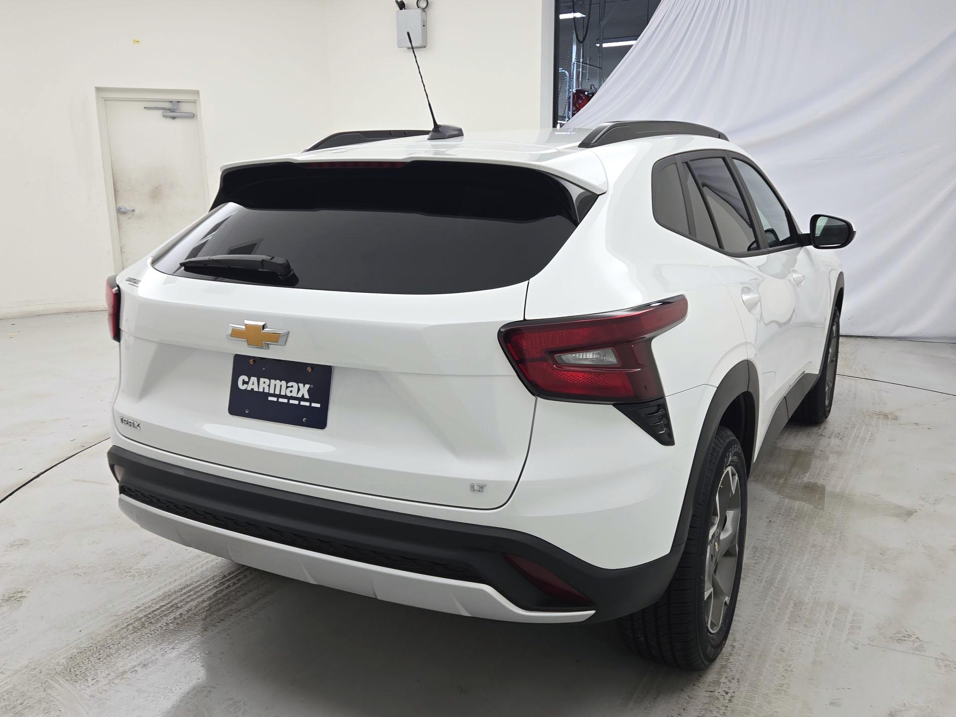 Thumbnail: 2025 Chevrolet Trax - 5