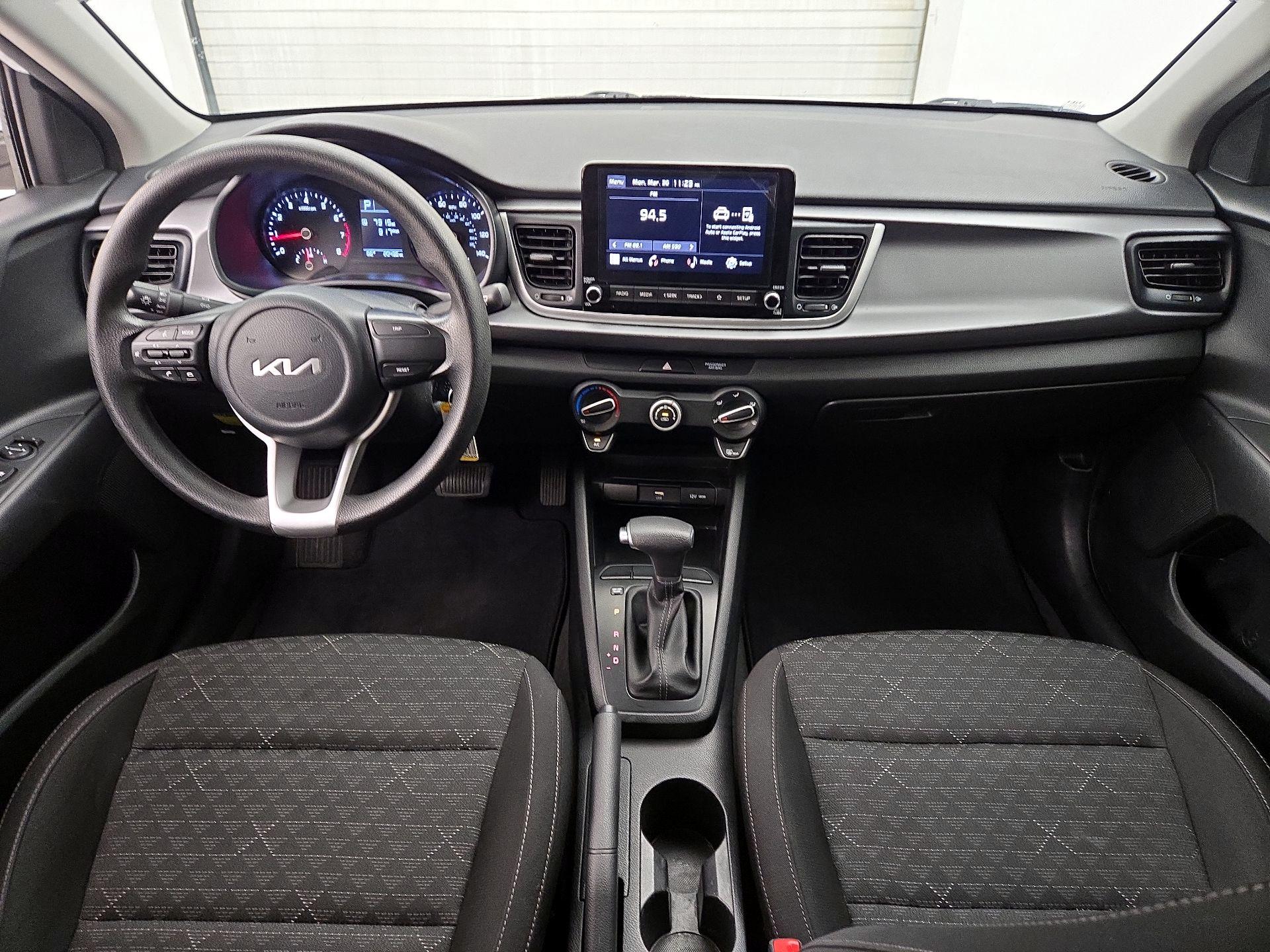 Thumbnail: 2023 Kia Rio - 9