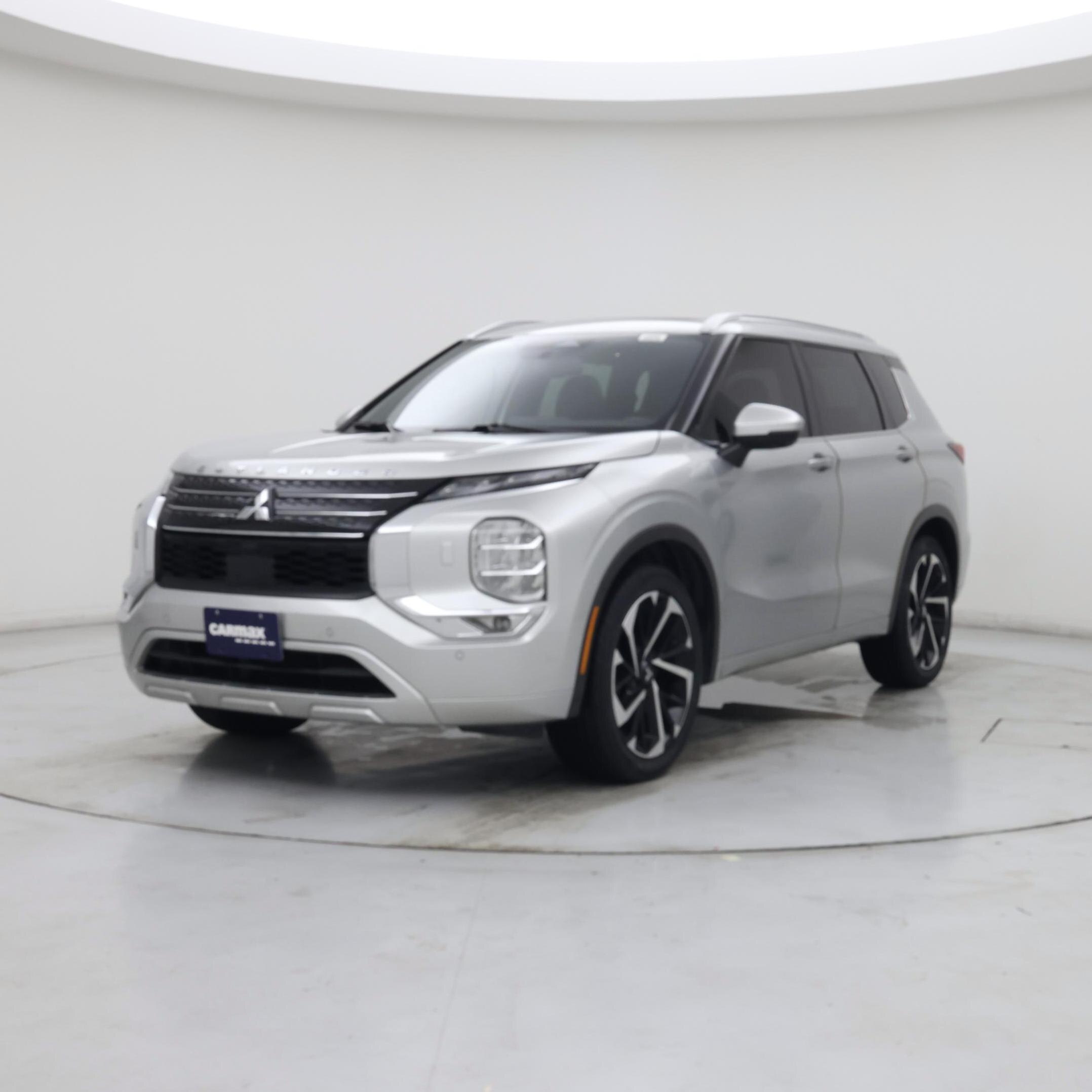 Thumbnail: 2022 Mitsubishi Outlander - 4