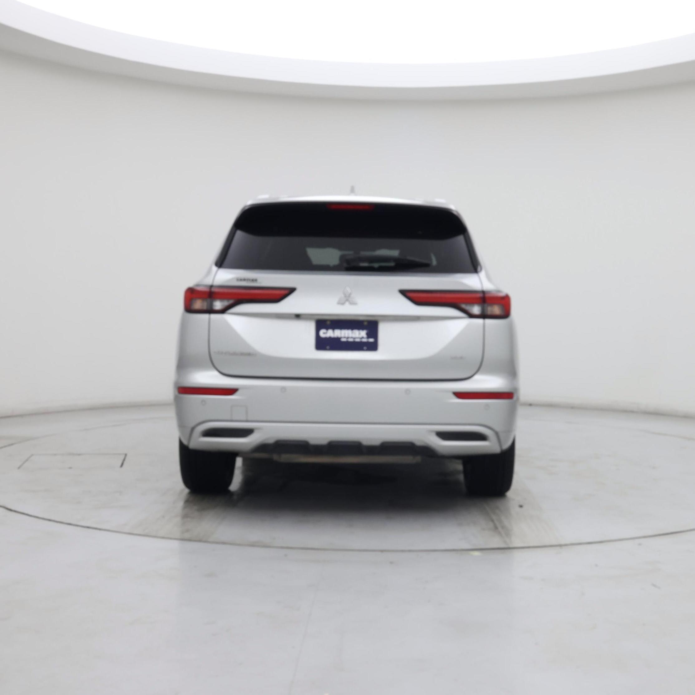 Thumbnail: 2022 Mitsubishi Outlander - 6