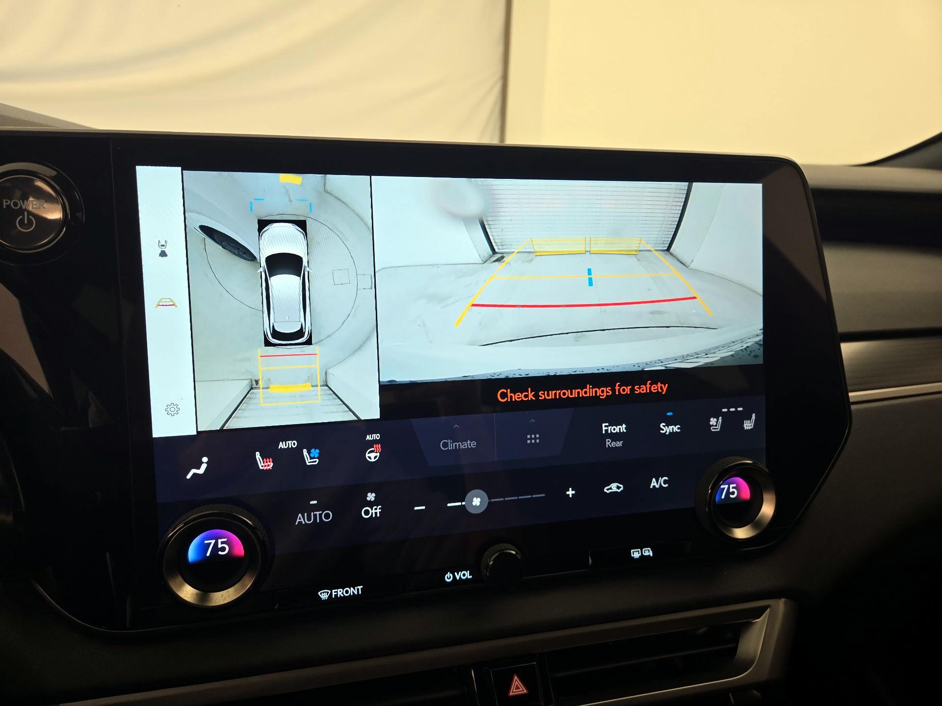 Thumbnail: 2024 Lexus RX - 13