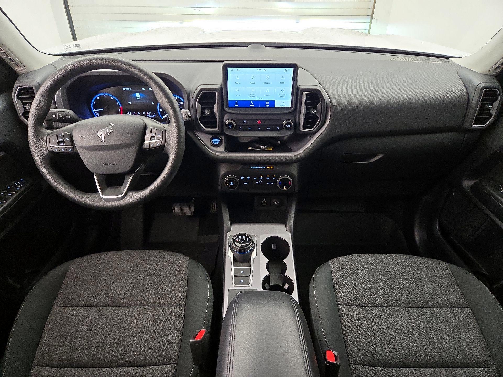 Thumbnail: 2023 Ford Bronco Sport - 9