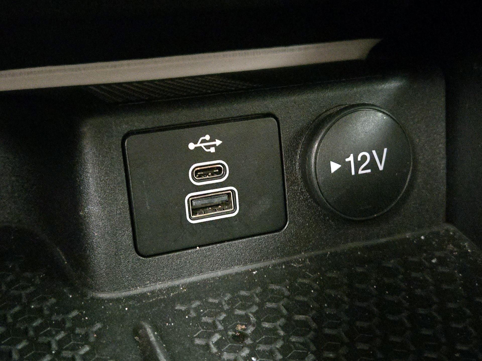 Thumbnail: 2023 Ford Bronco Sport - 18