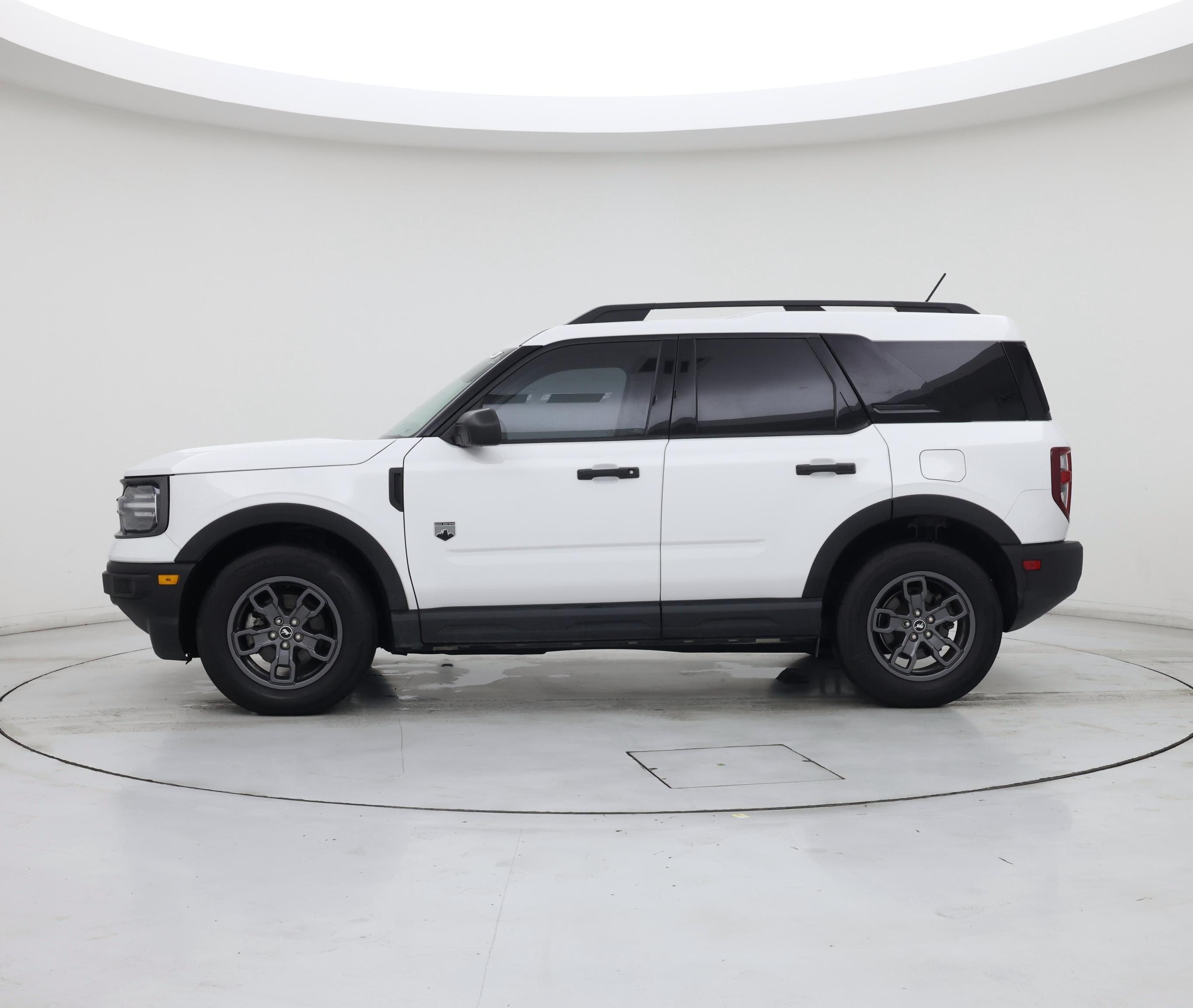 Thumbnail: 2023 Ford Bronco Sport - 3