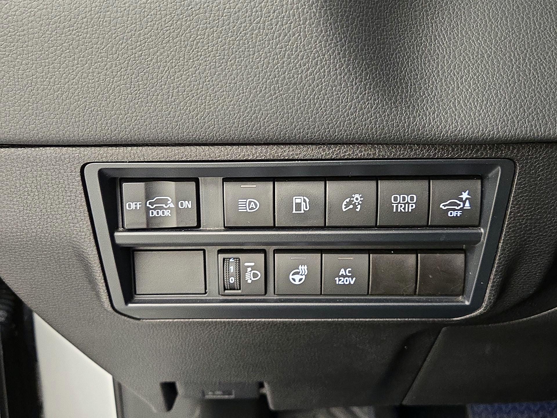 Thumbnail: 2024 Toyota Sequoia - 13