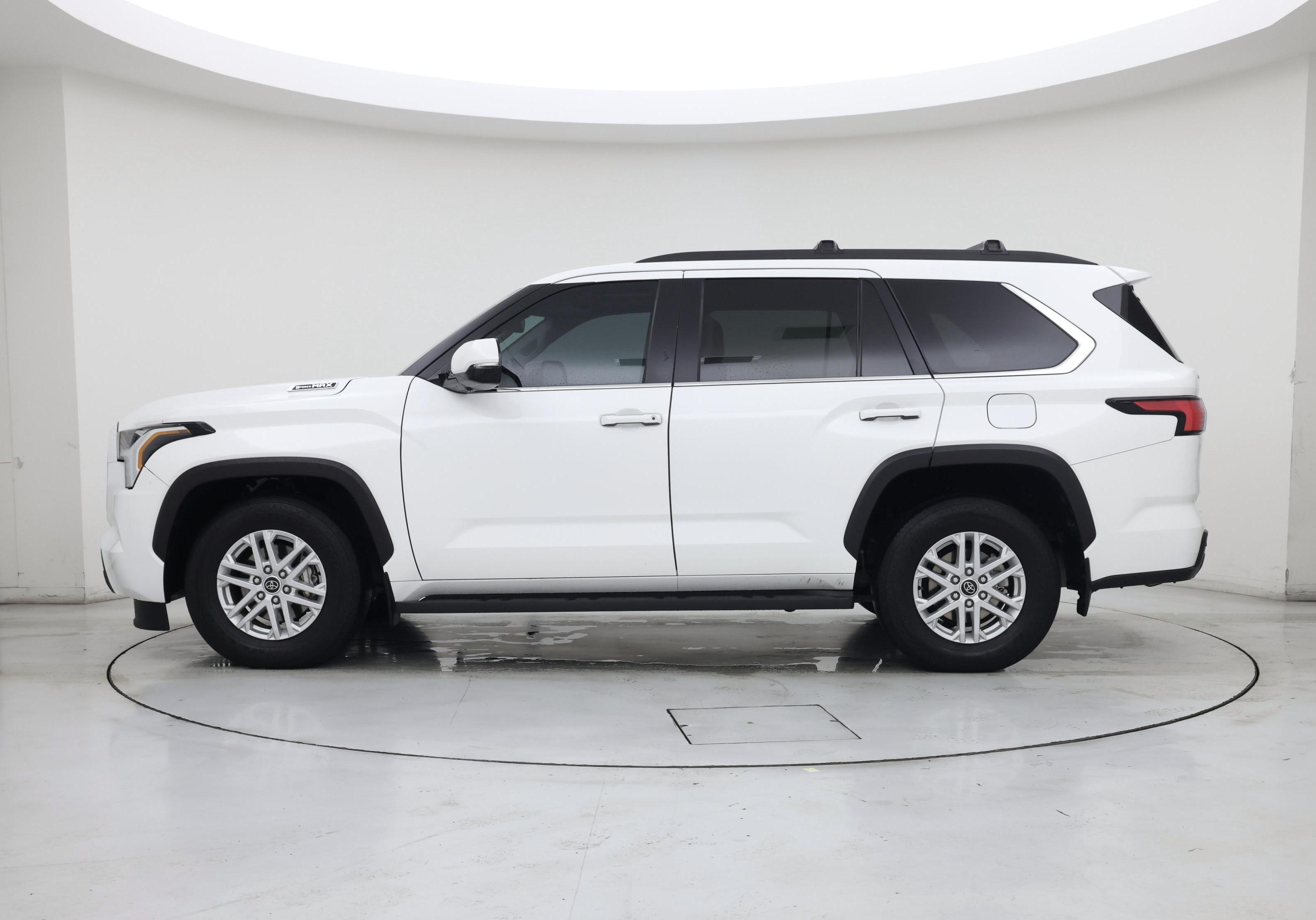 Thumbnail: 2024 Toyota Sequoia - 3